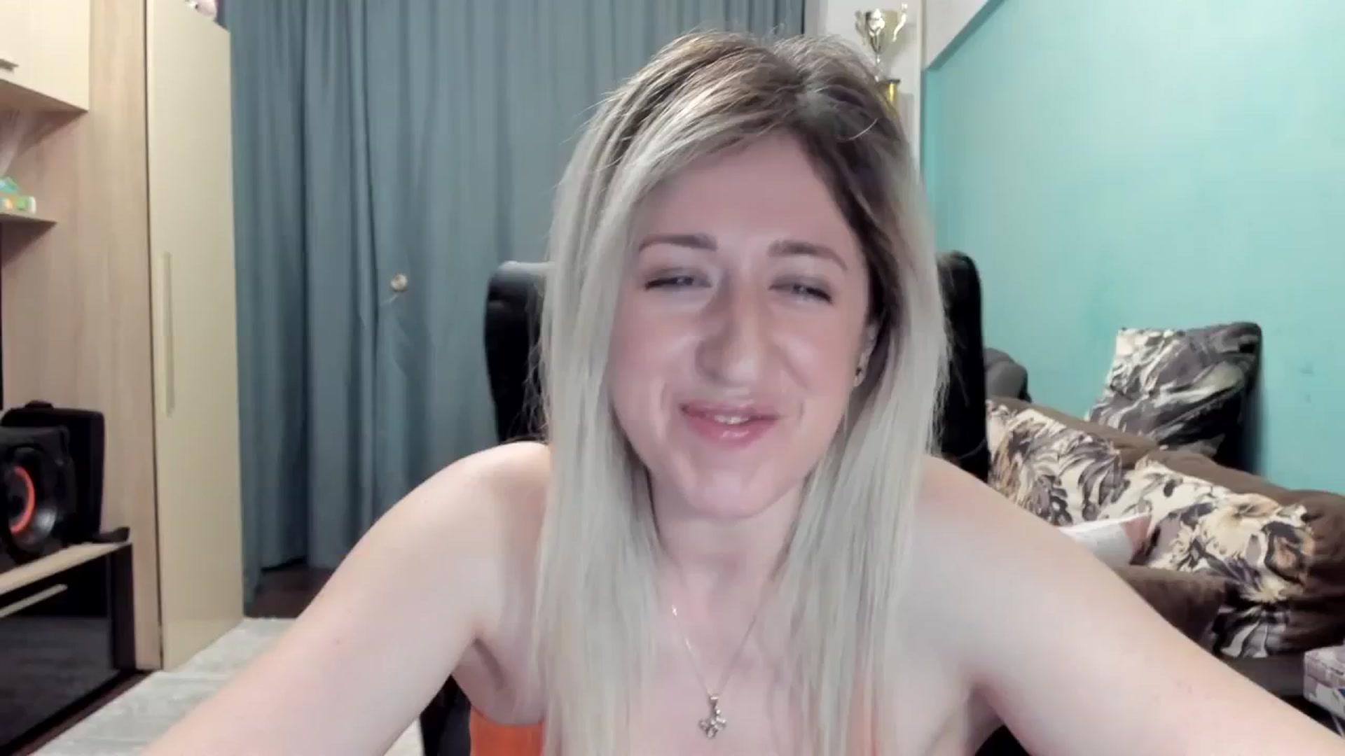 Gallery image thumbnail from SweetDelia_'s myfreecams stream on, 03/30/2026, 03:07 image 1 of 20
