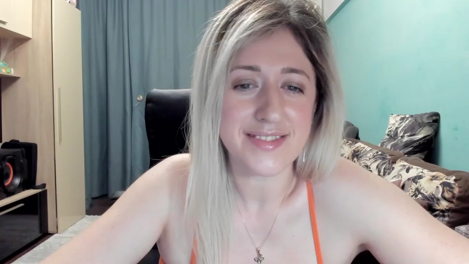 Gallery image thumbnail from SweetDelia_'s myfreecams stream on, 03/30/2026, 03:07 image 6 of 20