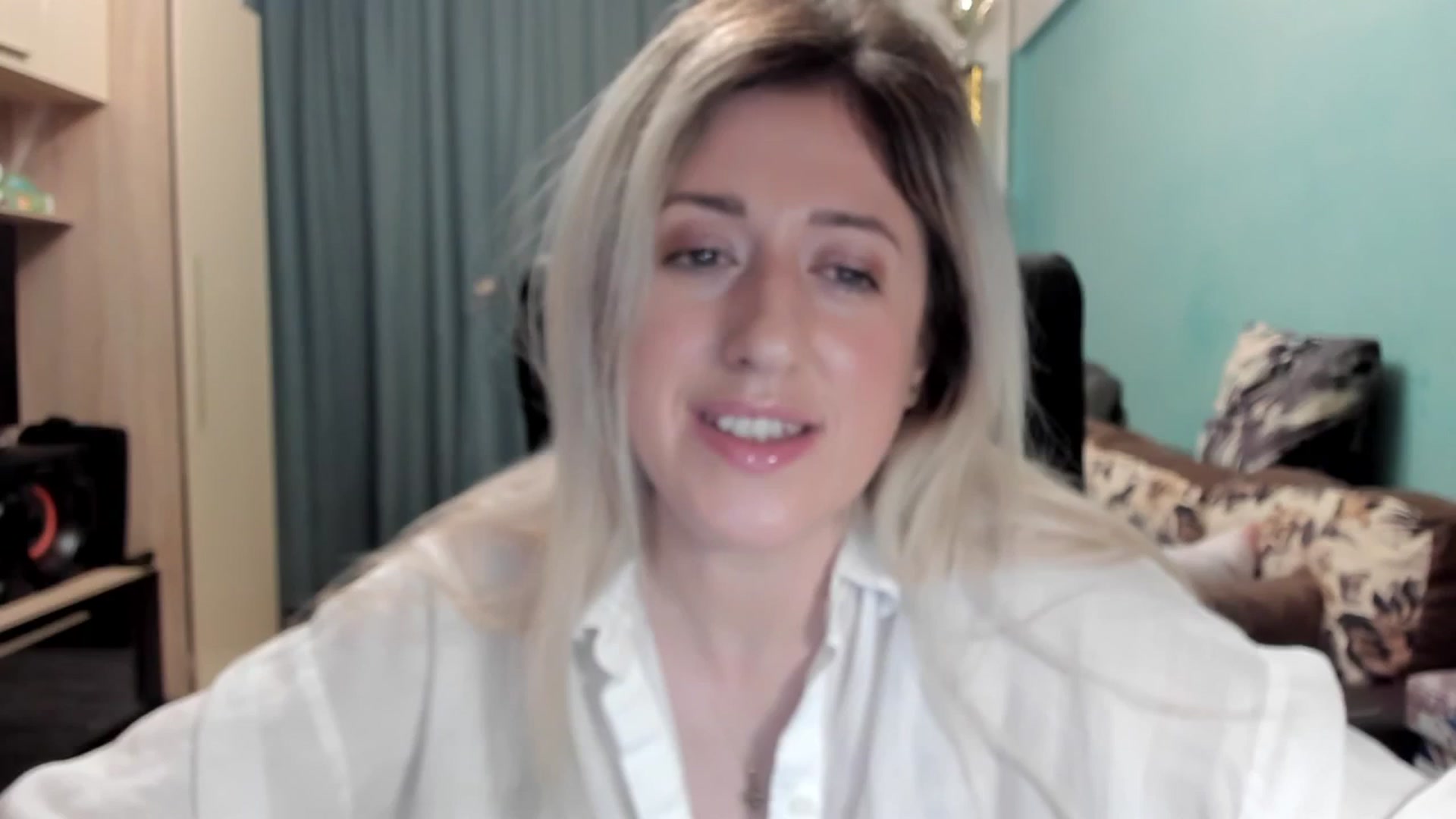 Gallery image thumbnail from SweetDelia_'s myfreecams stream on, 03/31/2026, 24:41 image 1 of 20