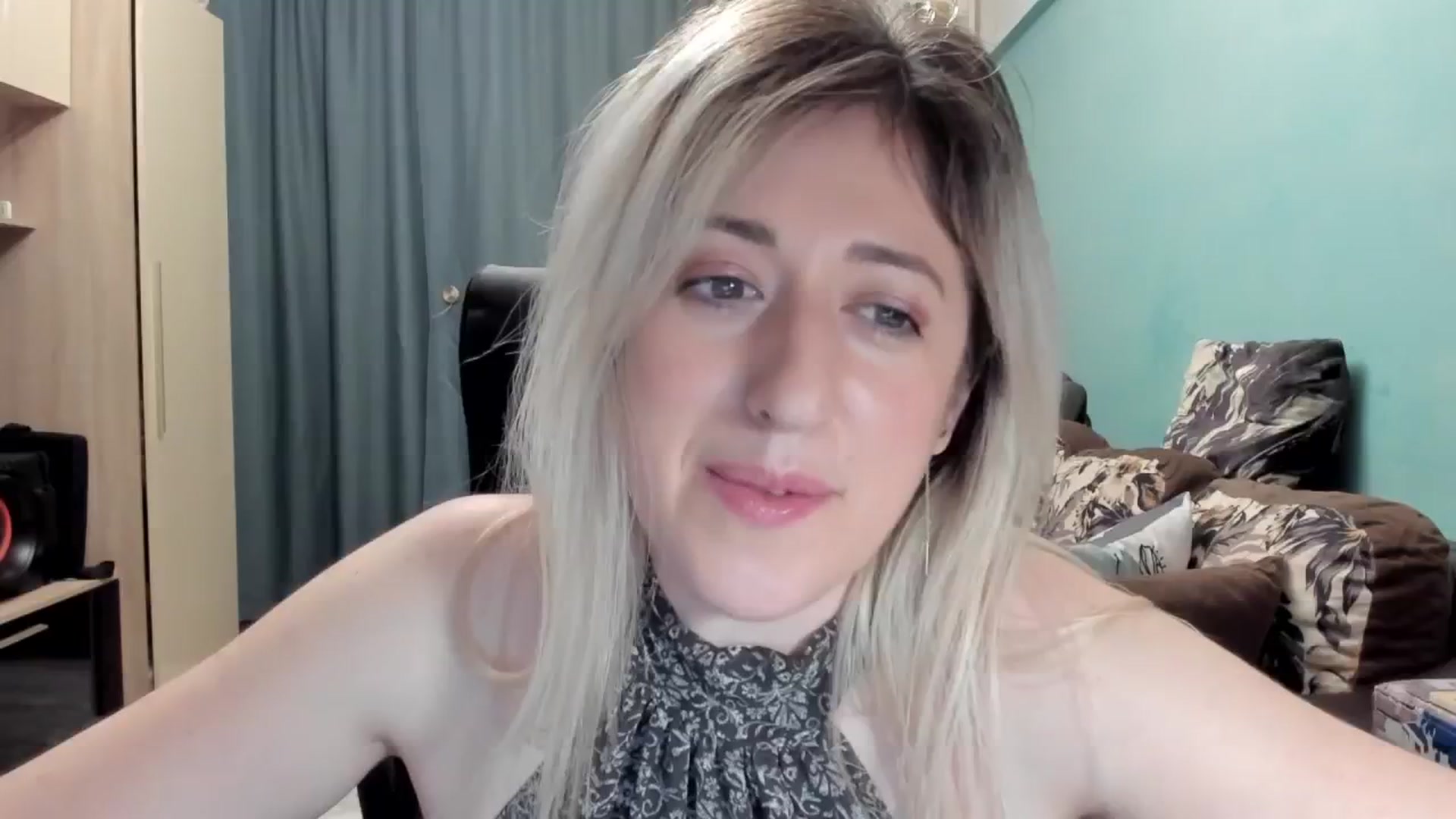 Gallery image thumbnail from SweetDelia_'s myfreecams stream on, 04/01/2026, 01:37 image 1 of 20