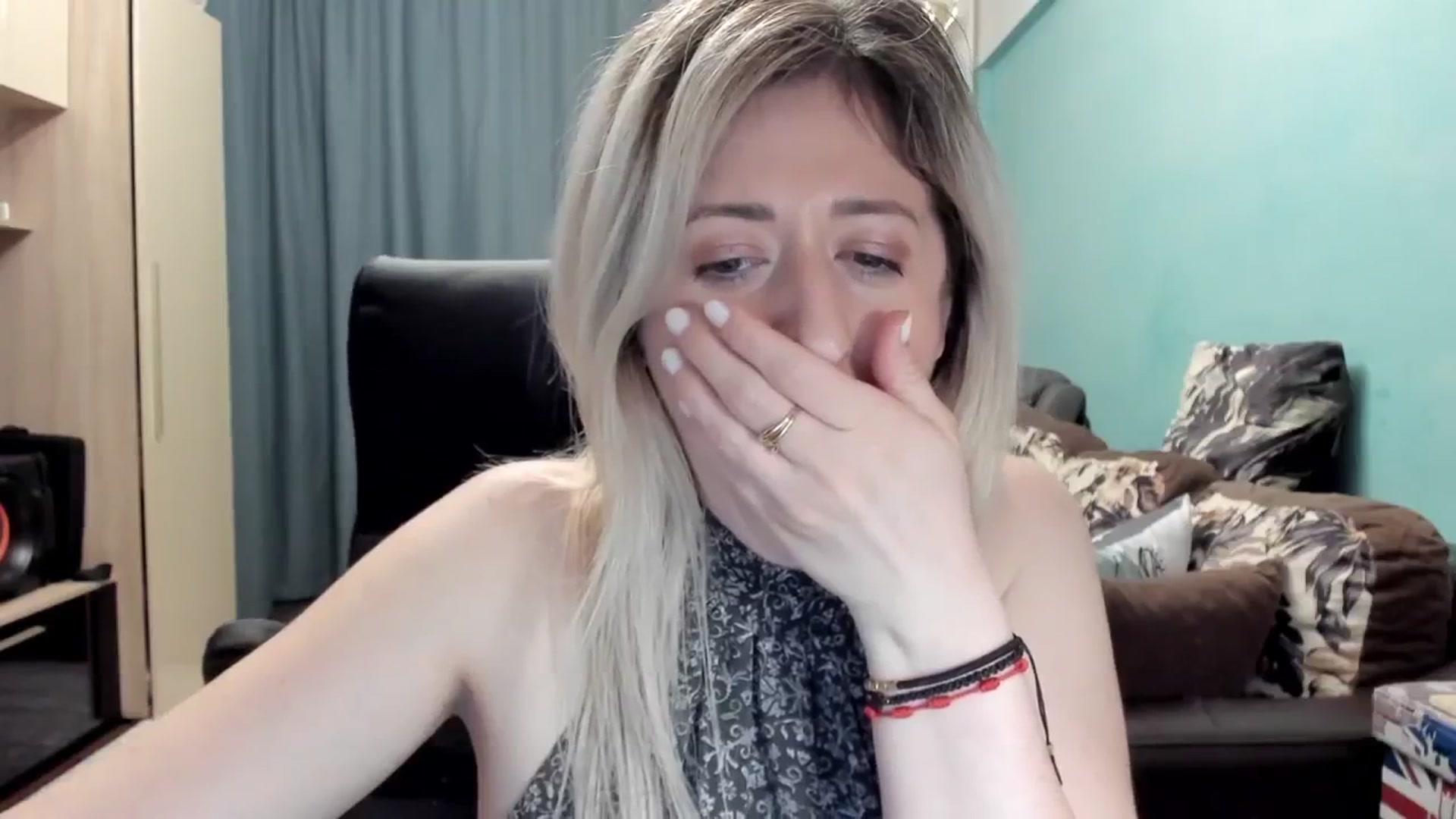 Gallery image thumbnail from SweetDelia_'s myfreecams stream on, 04/01/2026, 01:37 image 16 of 20
