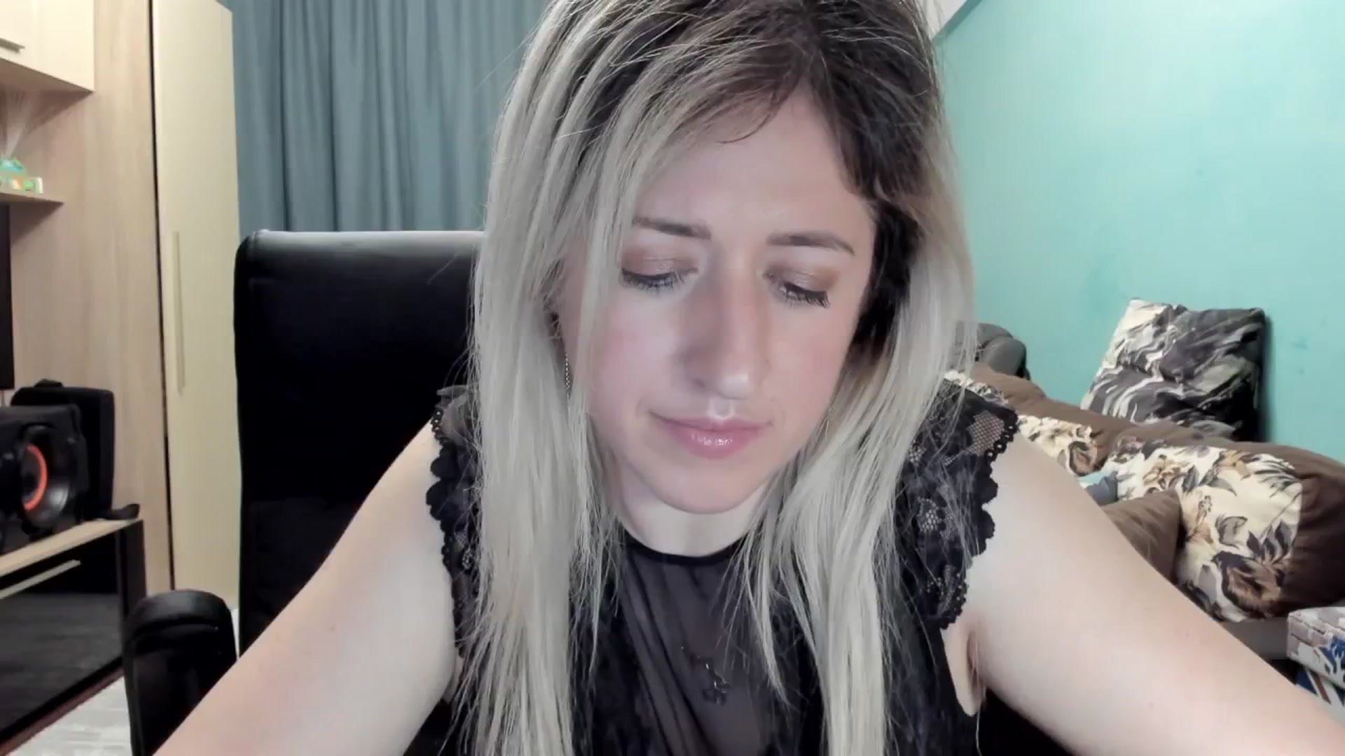 Gallery image thumbnail from SweetDelia_'s myfreecams stream on, 04/02/2026, 01:57 image 12 of 20