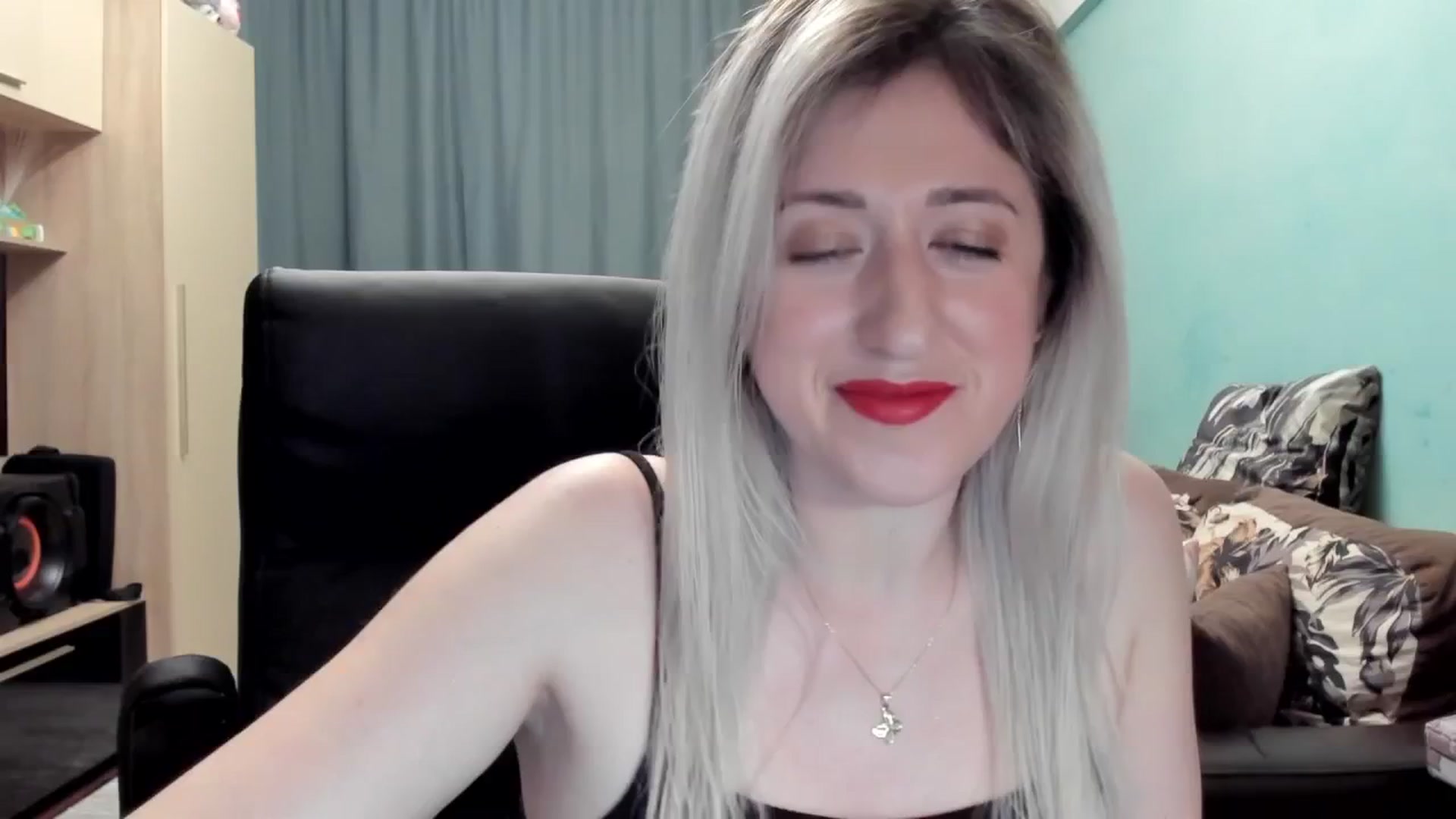 Gallery image thumbnail from SweetDelia_'s myfreecams stream on, 04/04/2026, 01:10 image 18 of 20