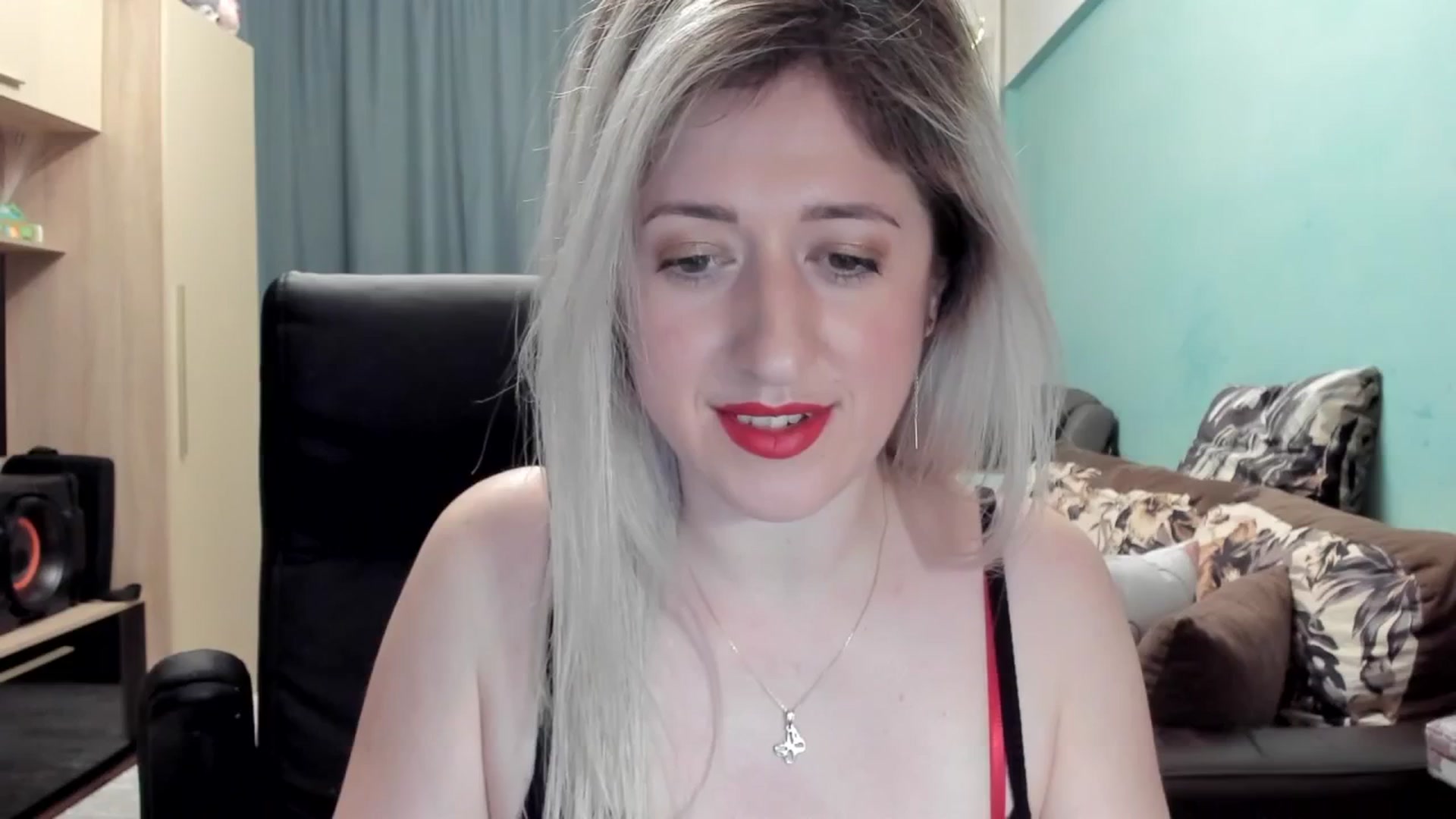 Gallery image thumbnail from SweetDelia_'s myfreecams stream on, 04/04/2026, 01:10 image 16 of 20