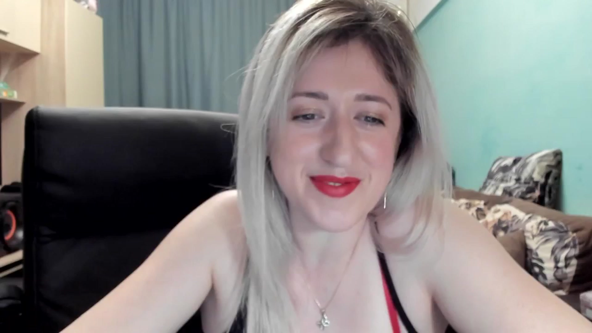 Gallery image thumbnail from SweetDelia_'s myfreecams stream on, 04/04/2026, 01:10 image 12 of 20