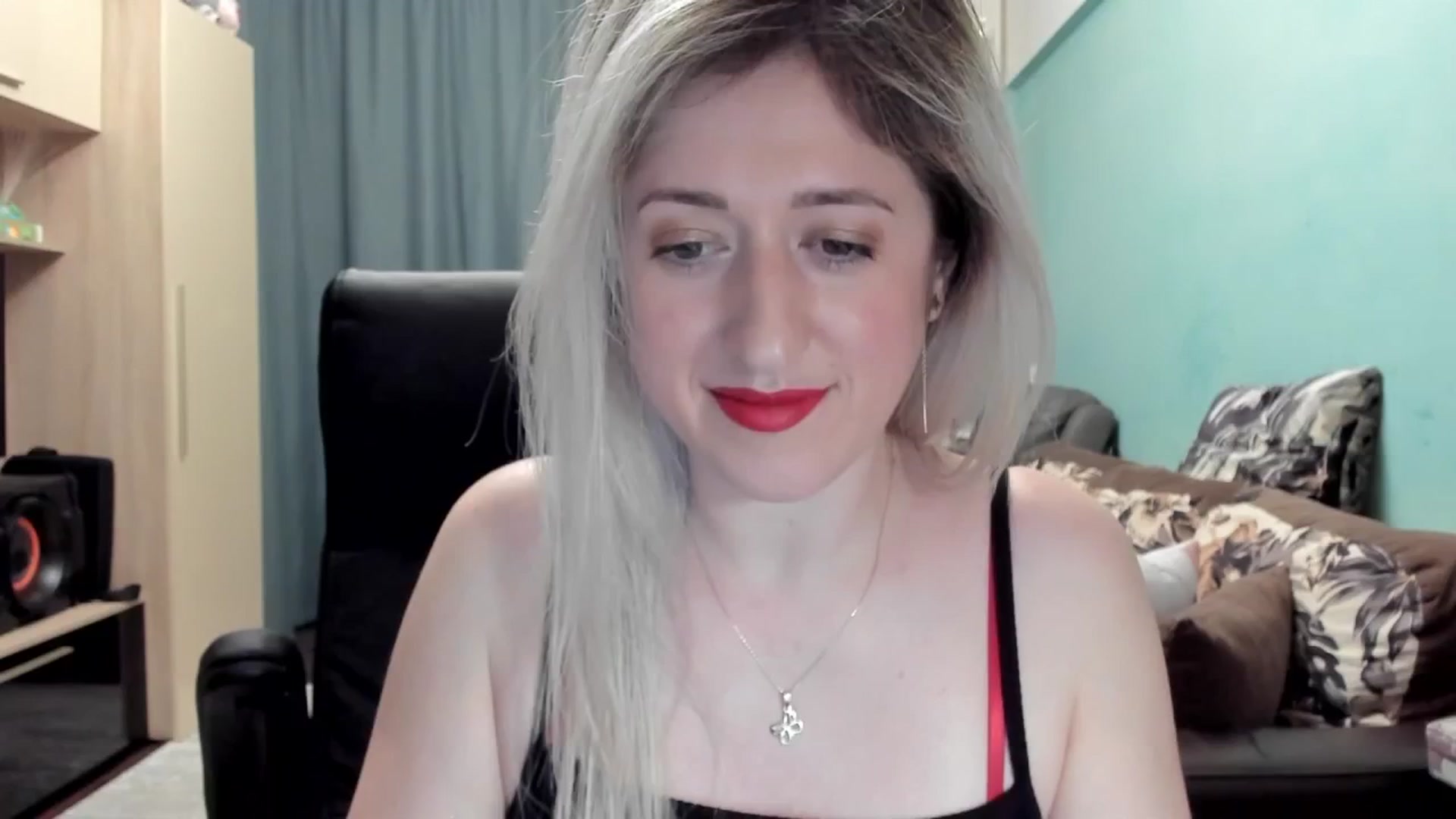 Gallery image thumbnail from SweetDelia_'s myfreecams stream on, 04/04/2026, 01:10 image 15 of 20