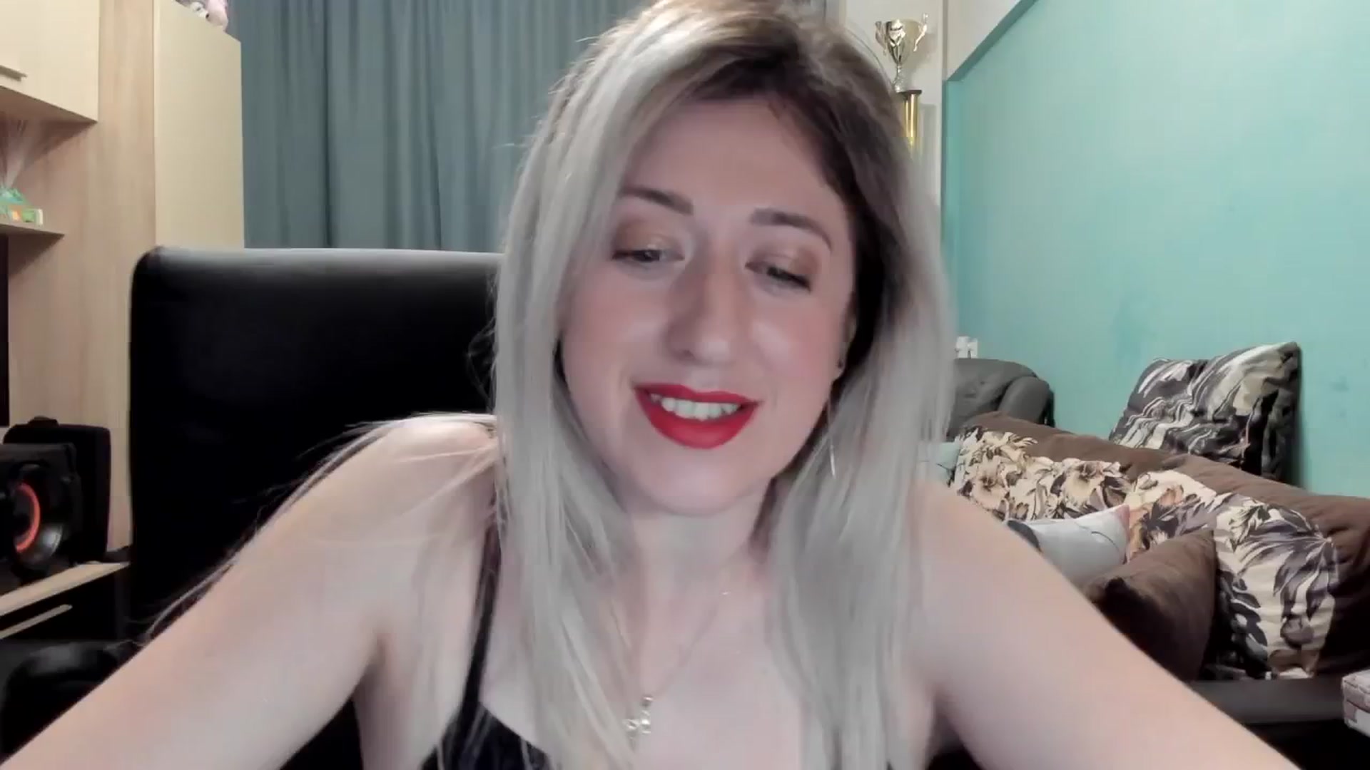 Gallery image thumbnail from SweetDelia_'s myfreecams stream on, 04/04/2026, 01:10 image 5 of 20