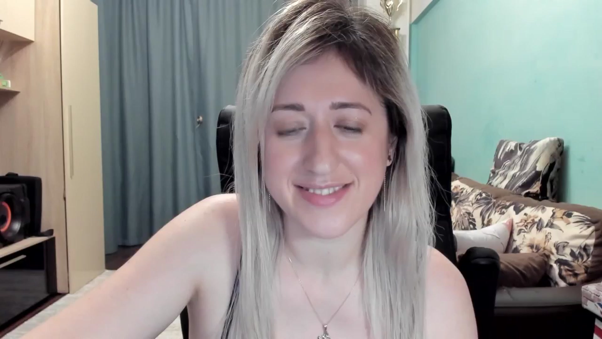 Gallery image thumbnail from SweetDelia_'s myfreecams stream on, 04/05/2026, 03:13 image 1 of 20