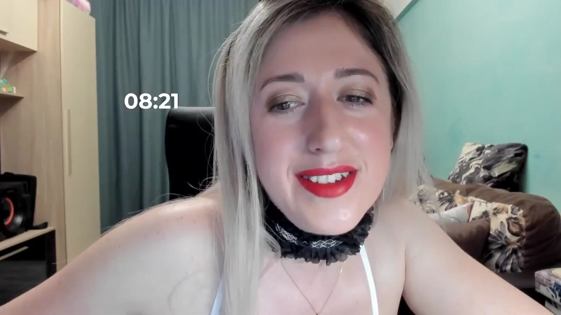 Gallery image thumbnail from SweetDelia_'s myfreecams stream on, 04/05/2026, 23:40 image 13 of 20