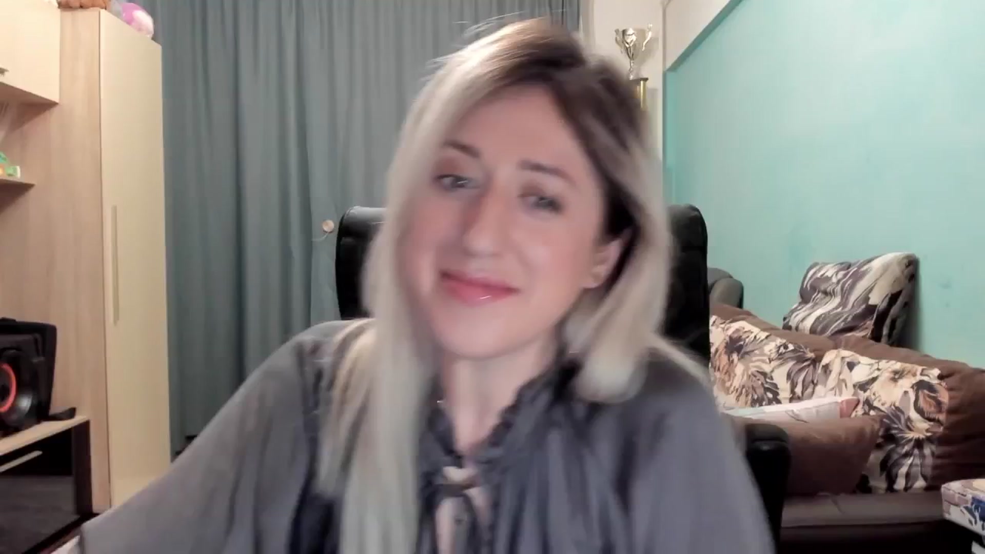 Gallery image thumbnail from SweetDelia_'s myfreecams stream on, 04/07/2026, 24:11 image 4 of 20