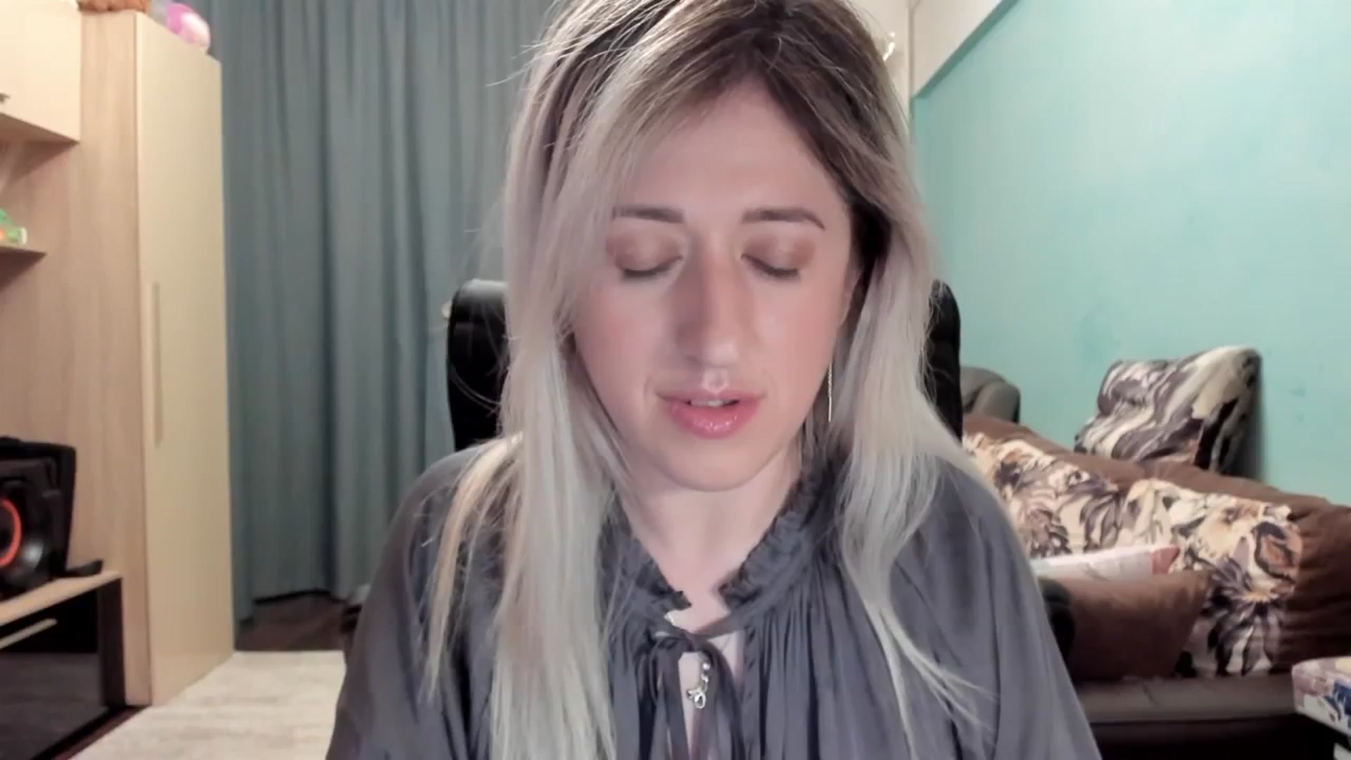 Gallery image thumbnail from SweetDelia_'s myfreecams stream on, 04/07/2026, 24:11 image 5 of 20