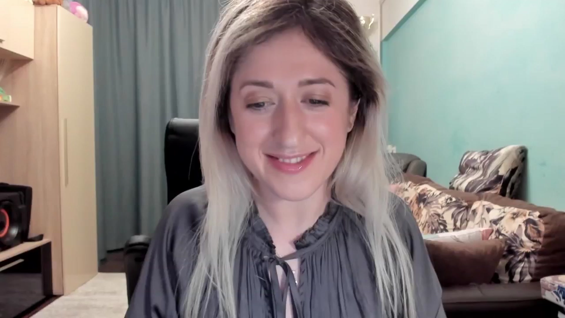 Gallery image thumbnail from SweetDelia_'s myfreecams stream on, 04/07/2026, 24:11 image 19 of 20