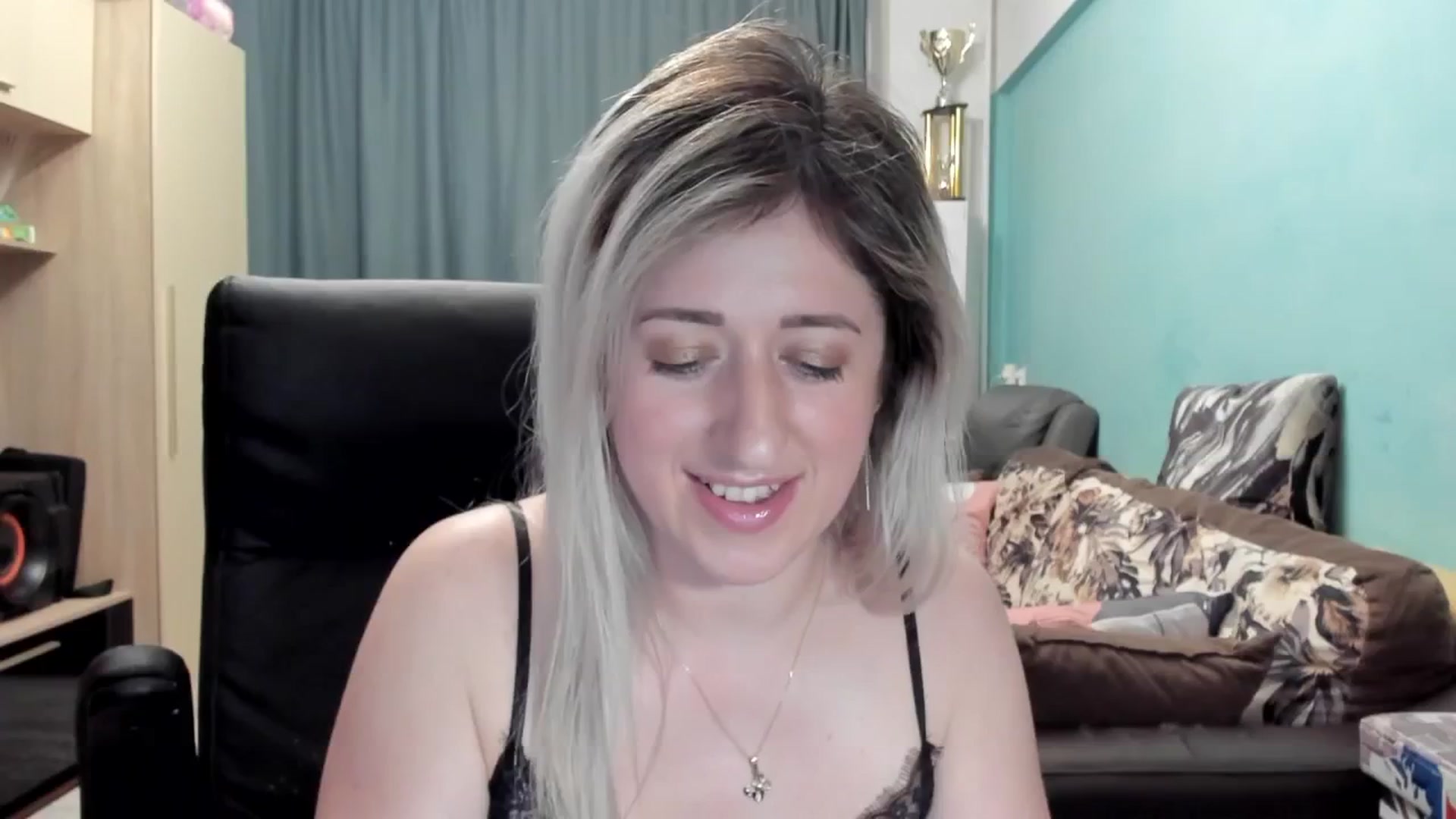 Gallery image thumbnail from SweetDelia_'s myfreecams stream on, 04/08/2026, 24:37 image 7 of 20