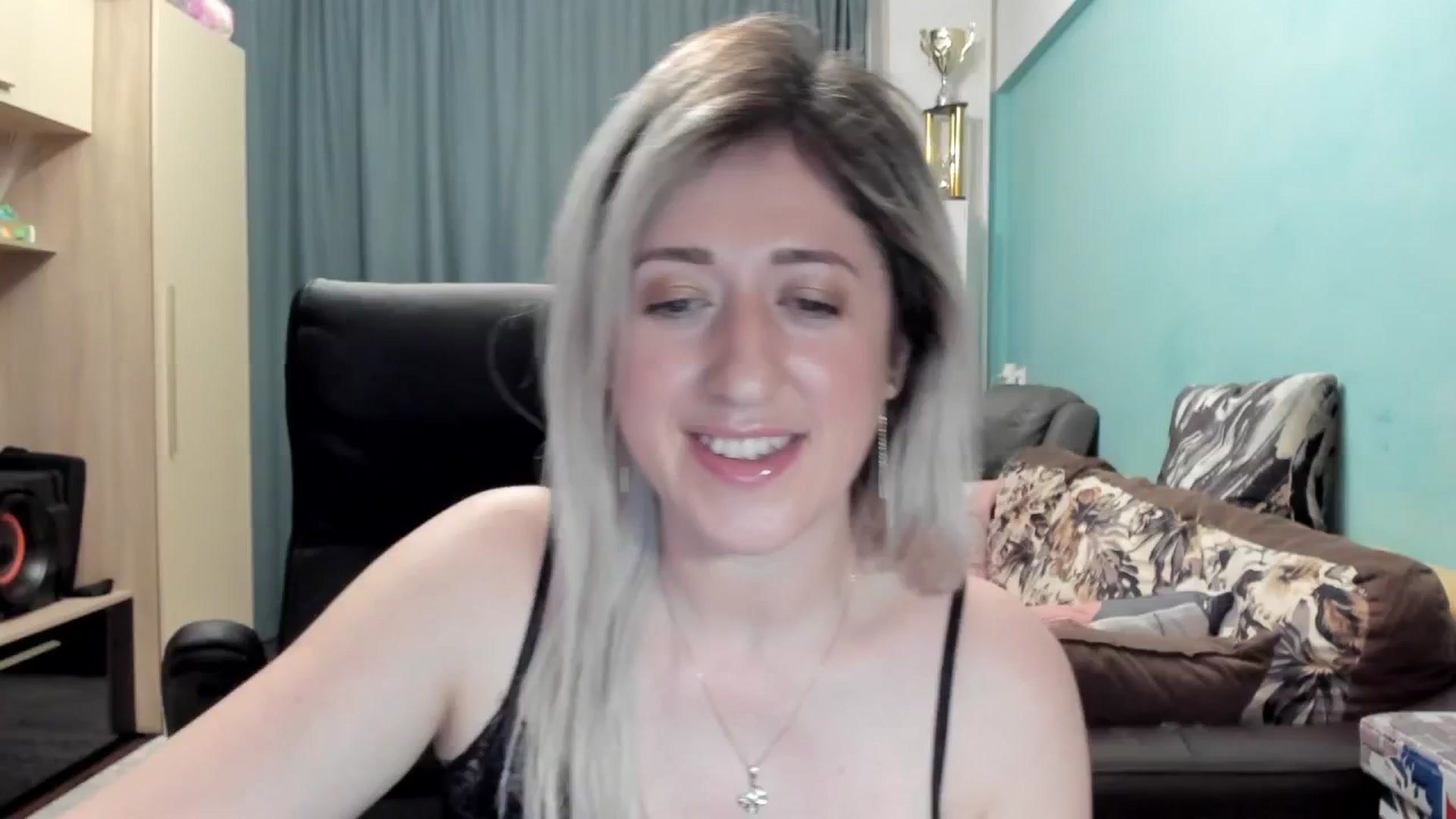 Gallery image thumbnail from SweetDelia_'s myfreecams stream on, 04/08/2026, 24:37 image 9 of 20