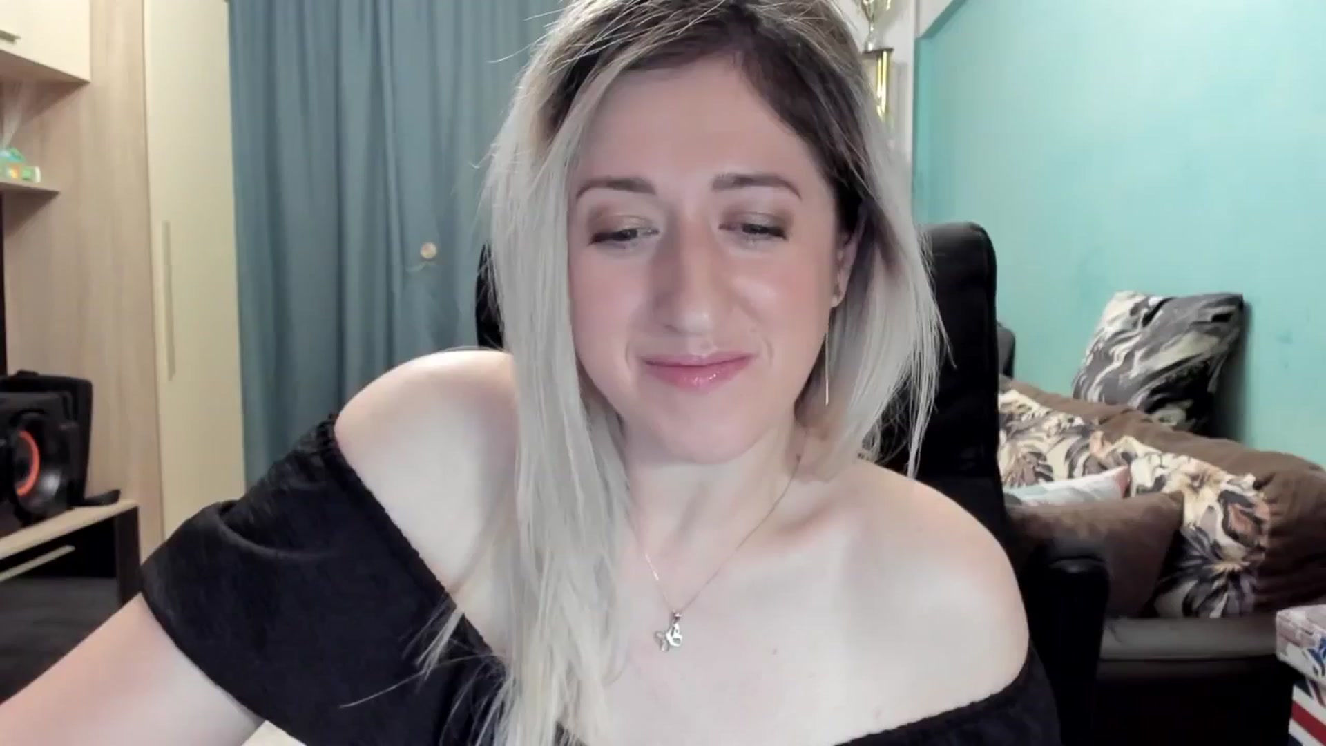 Gallery image thumbnail from SweetDelia_'s myfreecams stream on, 04/09/2026, 24:00 image 6 of 20