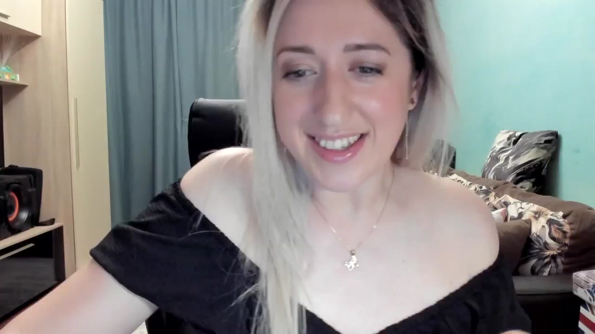 Gallery image thumbnail from SweetDelia_'s myfreecams stream on, 04/09/2026, 24:00 image 19 of 20