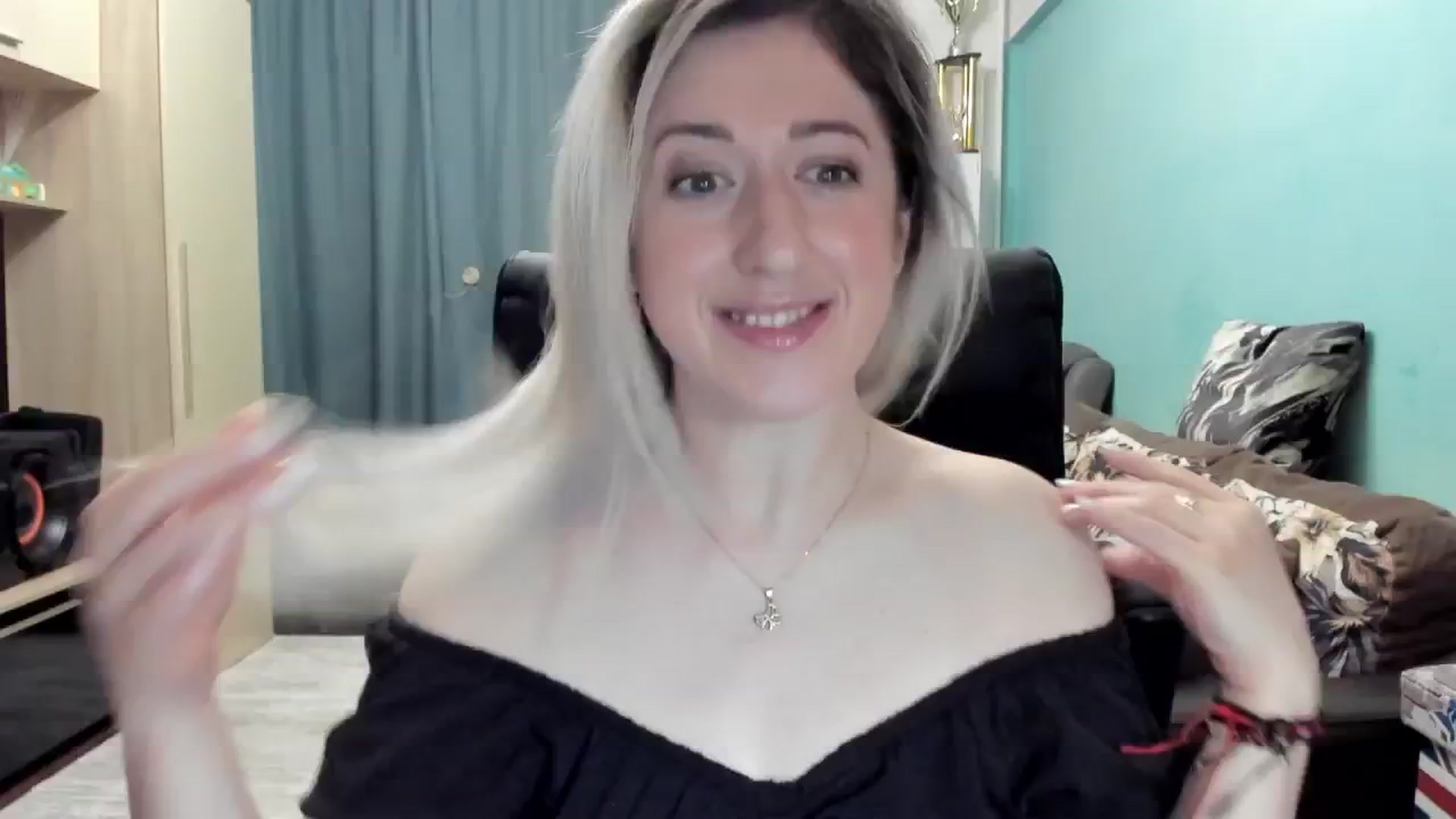 Gallery image thumbnail from SweetDelia_'s myfreecams stream on, 04/09/2026, 24:00 image 17 of 20