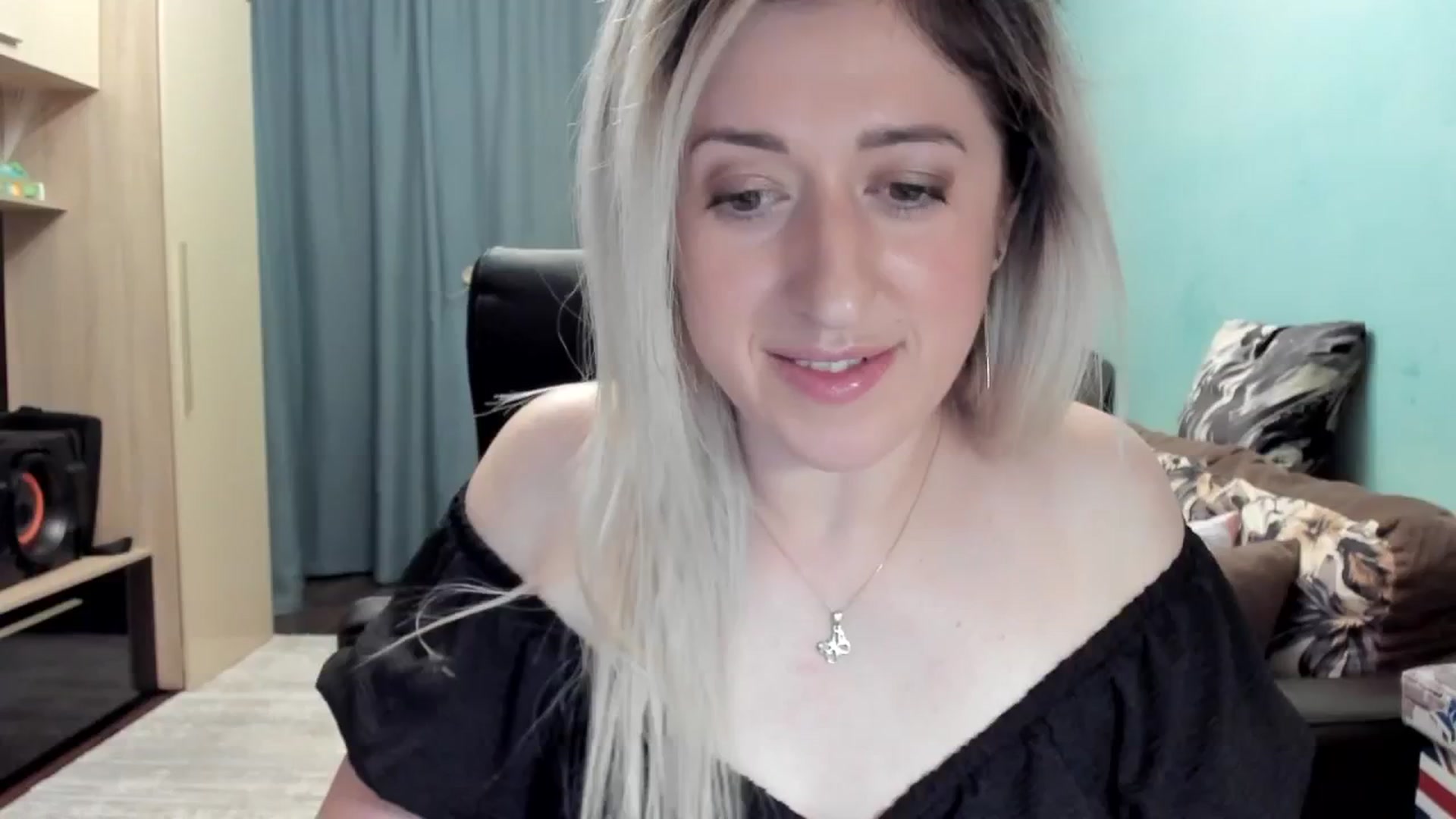 Gallery image thumbnail from SweetDelia_'s myfreecams stream on, 04/09/2026, 24:00 image 1 of 20