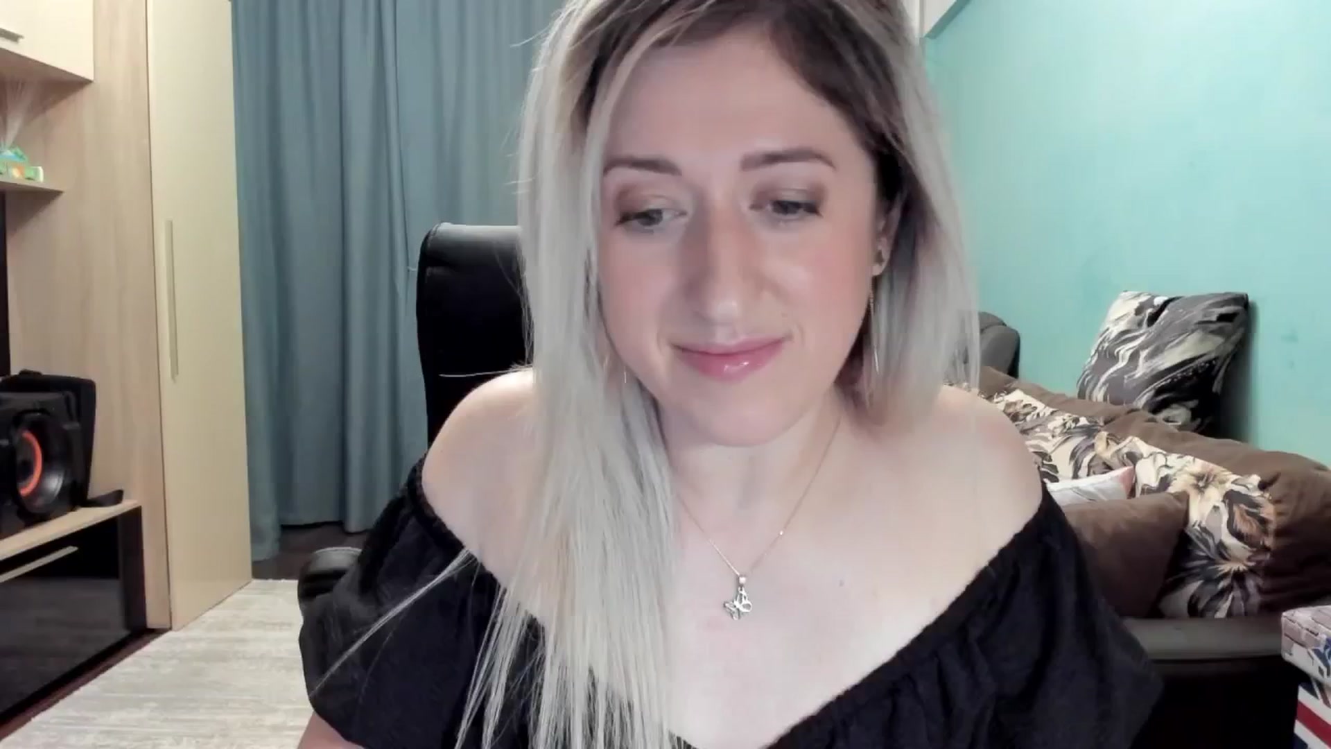 Gallery image thumbnail from SweetDelia_'s myfreecams stream on, 04/09/2026, 24:00 image 3 of 20