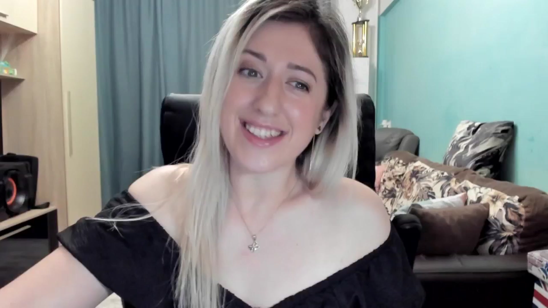Gallery image thumbnail from SweetDelia_'s myfreecams stream on, 04/09/2026, 24:00 image 2 of 20