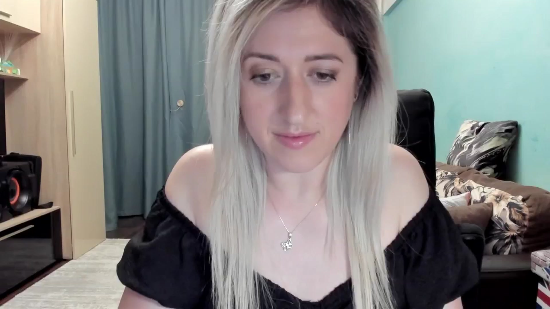 Gallery image thumbnail from SweetDelia_'s myfreecams stream on, 04/09/2026, 01:25 image 4 of 20