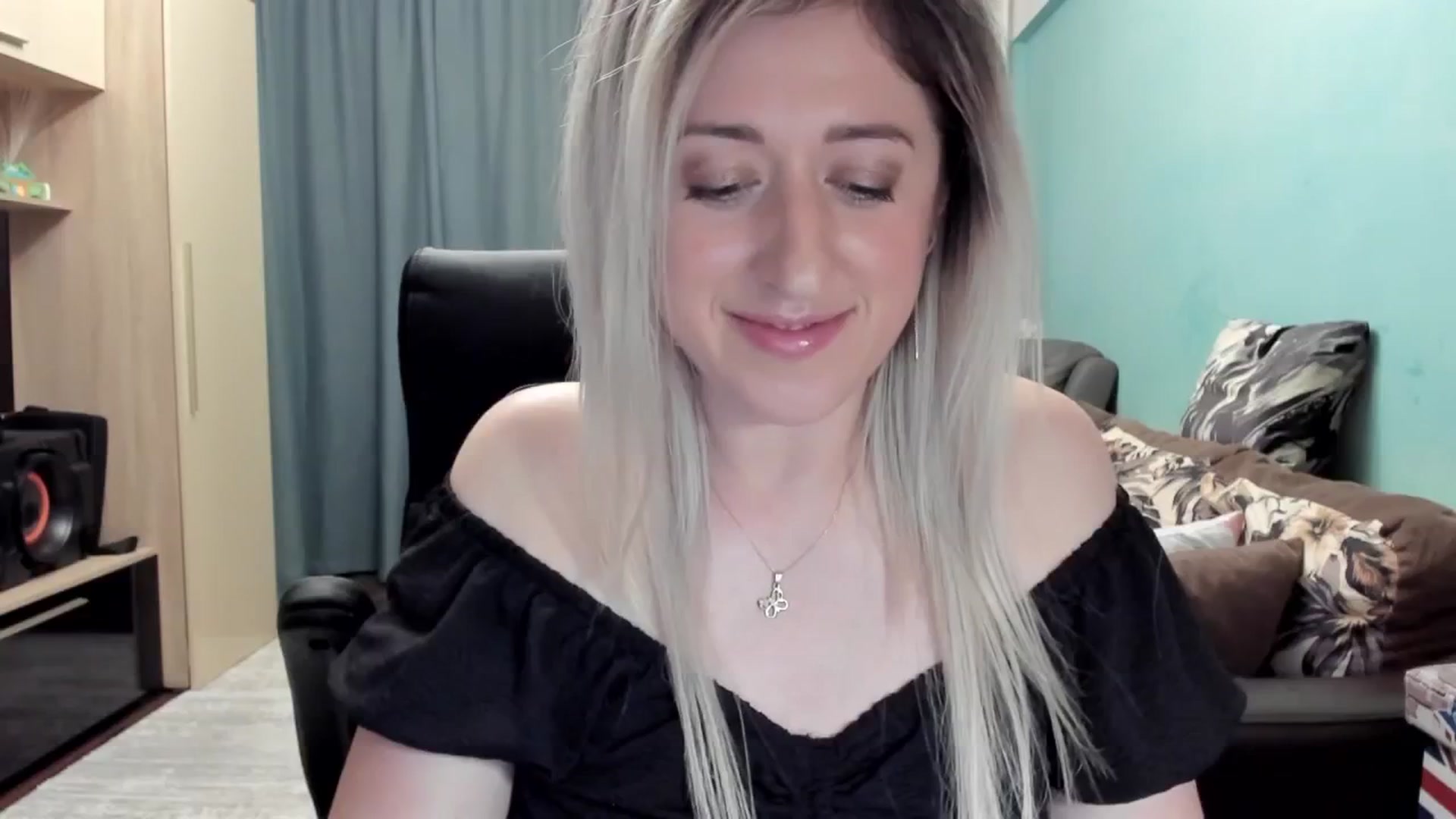 Gallery image thumbnail from SweetDelia_'s myfreecams stream on, 04/09/2026, 01:25 image 19 of 20