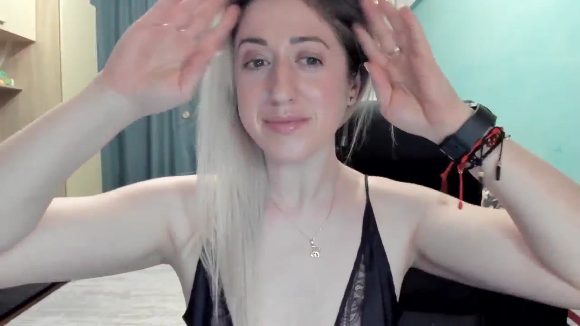 Gallery image thumbnail from SweetDelia_'s myfreecams stream on, 04/14/2026, 02:23 image 16 of 20