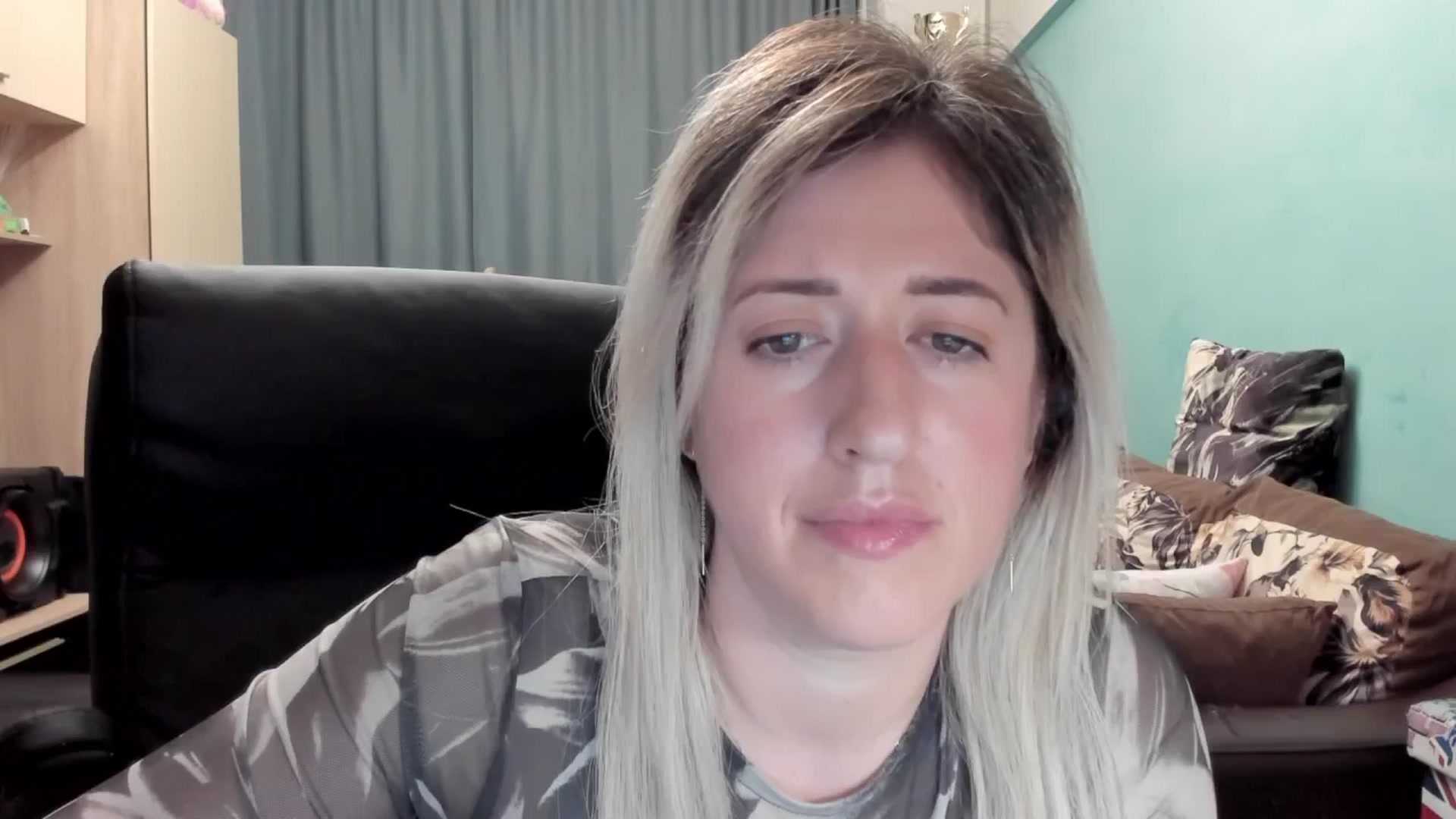 Gallery image thumbnail from SweetDelia_'s myfreecams stream on, 04/27/2026, 02:13 image 4 of 20