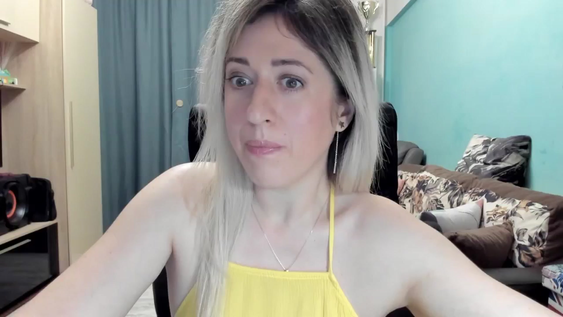 Gallery image thumbnail from SweetDelia_'s myfreecams stream on, 05/02/2026, 24:07 image 12 of 20