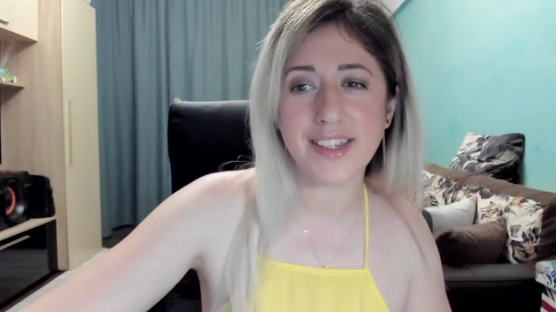 Gallery image thumbnail from SweetDelia_'s myfreecams stream on, 05/02/2026, 24:07 image 4 of 20