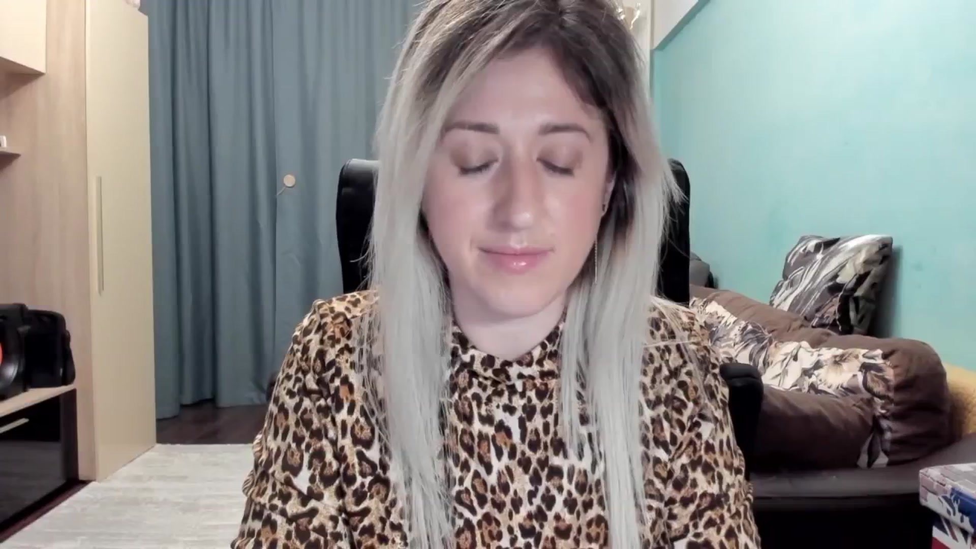 Gallery image thumbnail from SweetDelia_'s myfreecams stream on, 05/03/2026, 02:53 image 6 of 20