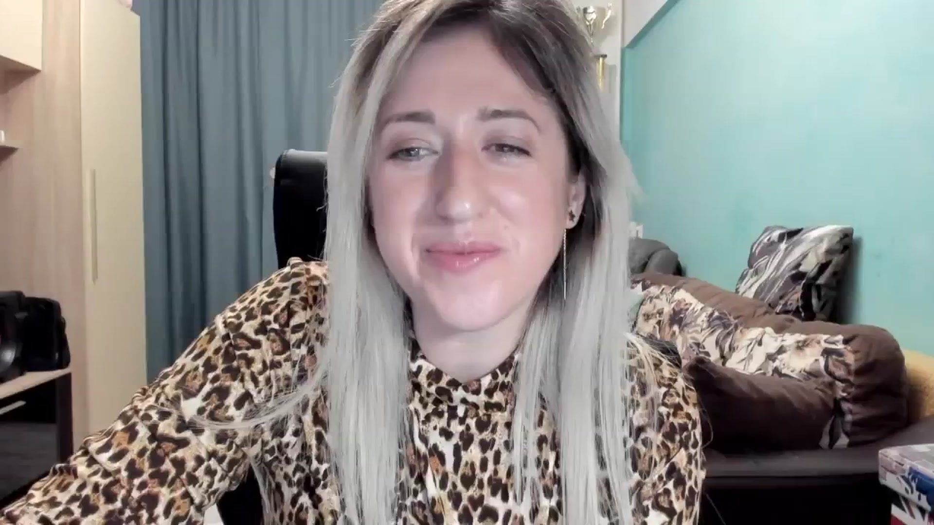 Gallery image thumbnail from SweetDelia_'s myfreecams stream on, 05/03/2026, 02:53 image 8 of 20