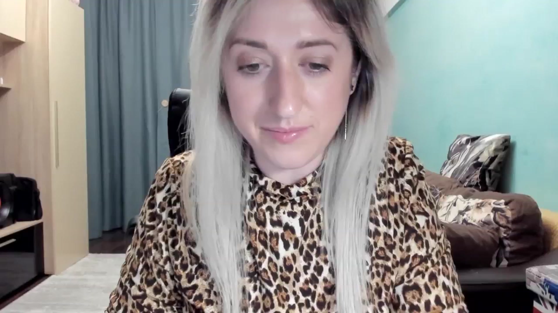 Gallery image thumbnail from SweetDelia_'s myfreecams stream on, 05/03/2026, 02:53 image 16 of 20