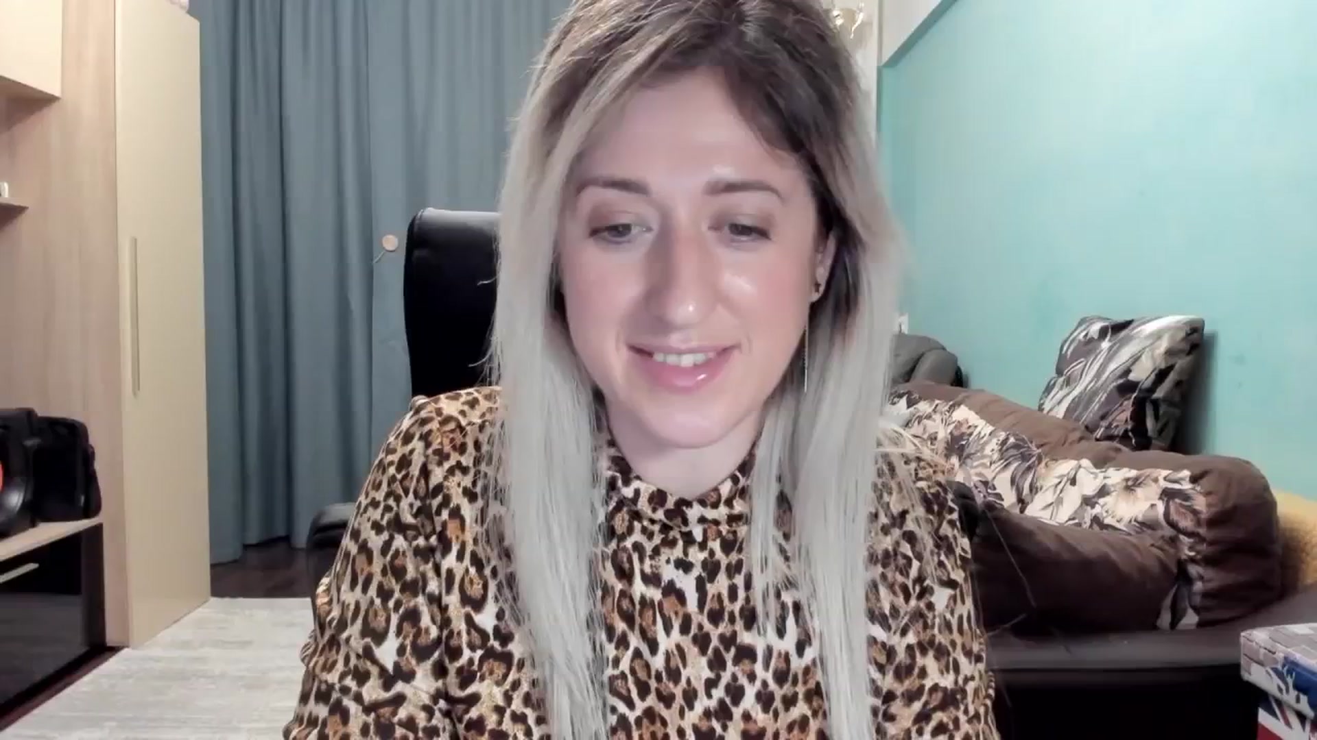 Gallery image thumbnail from SweetDelia_'s myfreecams stream on, 05/03/2026, 02:53 image 2 of 20