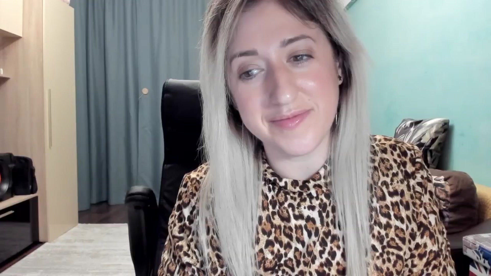 Gallery image thumbnail from SweetDelia_'s myfreecams stream on, 05/03/2026, 02:53 image 20 of 20