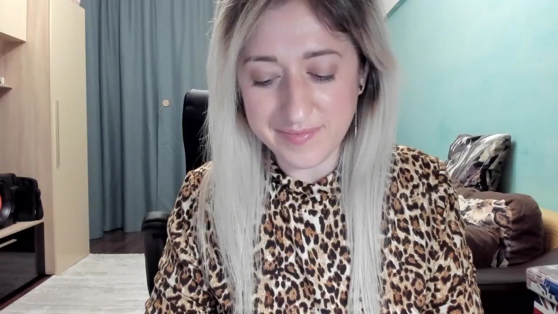 Gallery image thumbnail from SweetDelia_'s myfreecams stream on, 05/03/2026, 02:53 image 19 of 20