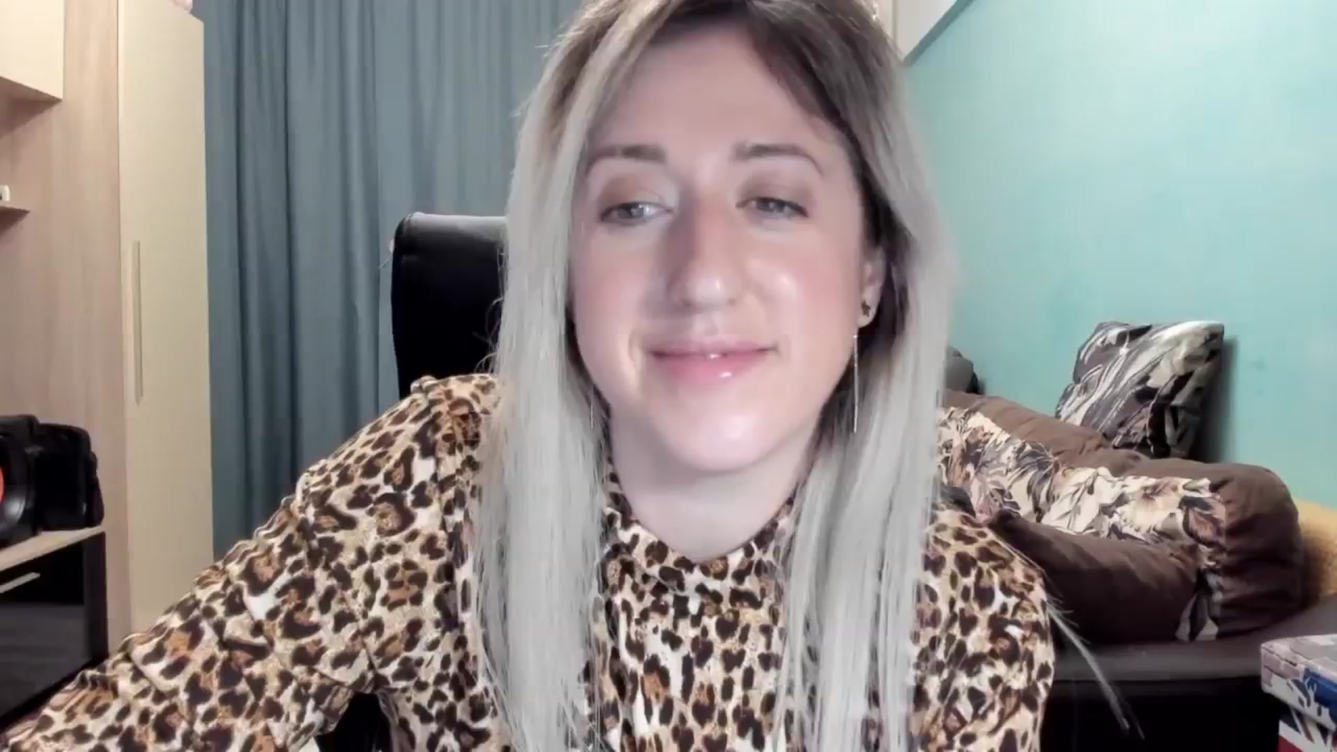 Gallery image thumbnail from SweetDelia_'s myfreecams stream on, 05/03/2026, 02:53 image 15 of 20