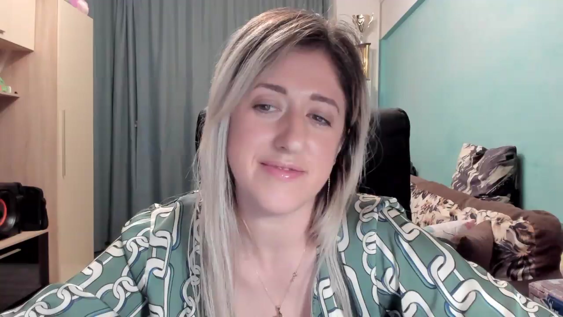 Gallery image thumbnail from SweetDelia_'s myfreecams stream on, 05/06/2026, 02:29 image 15 of 20