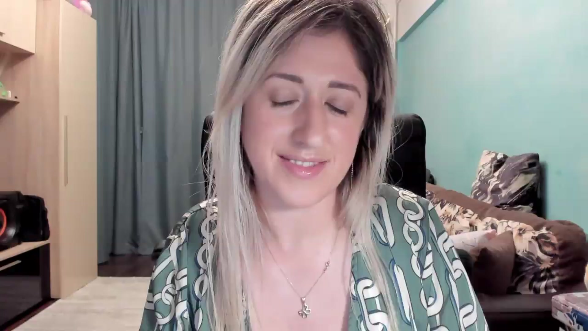 Gallery image thumbnail from SweetDelia_'s myfreecams stream on, 05/06/2026, 02:29 image 13 of 20