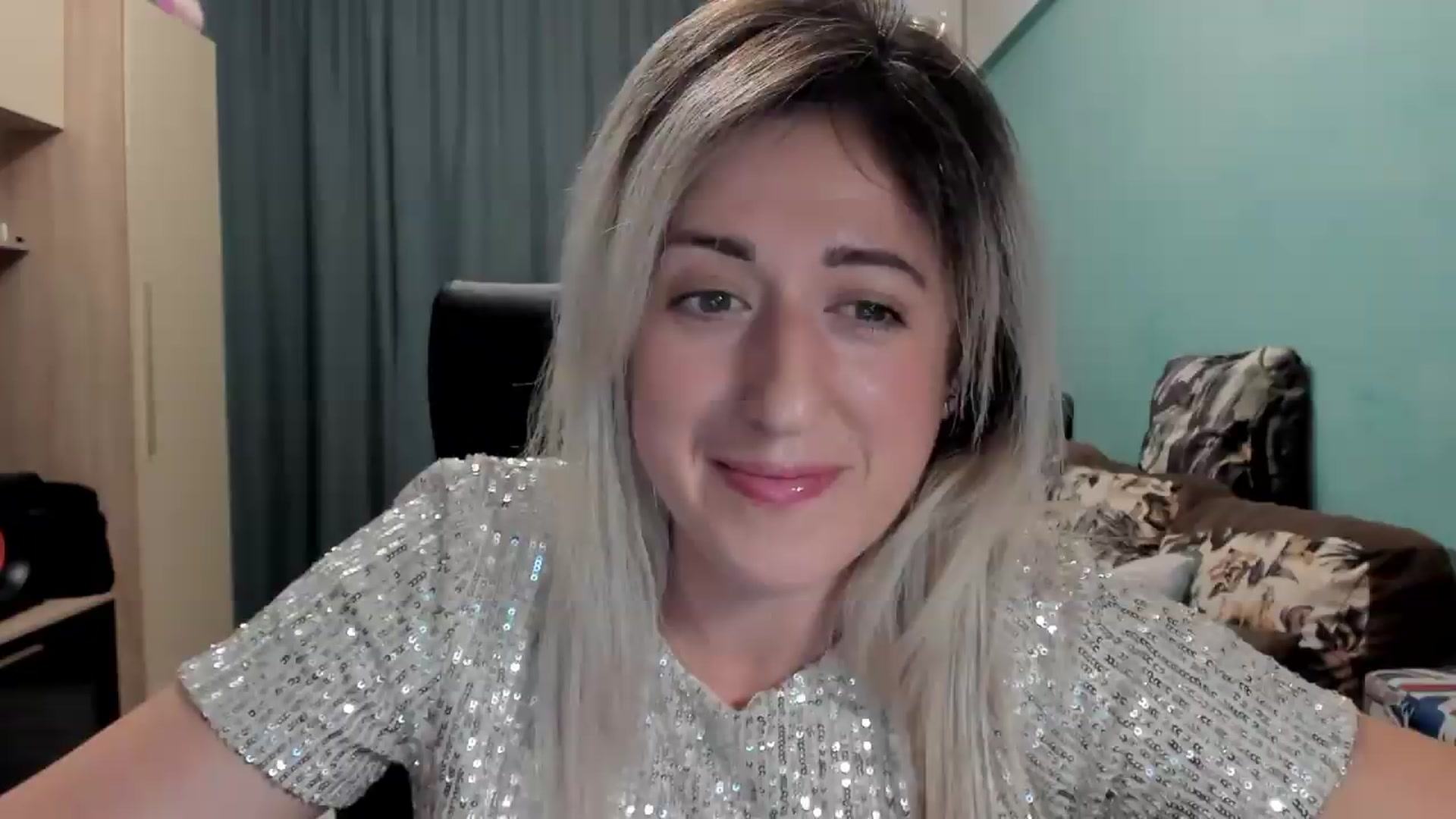 Gallery image thumbnail from SweetDelia_'s myfreecams stream on, 05/14/2026, 23:53 image 1 of 20