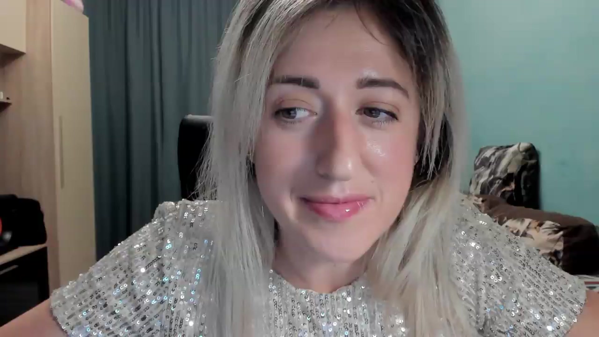 Gallery image thumbnail from SweetDelia_'s myfreecams stream on, 05/14/2026, 23:53 image 3 of 20