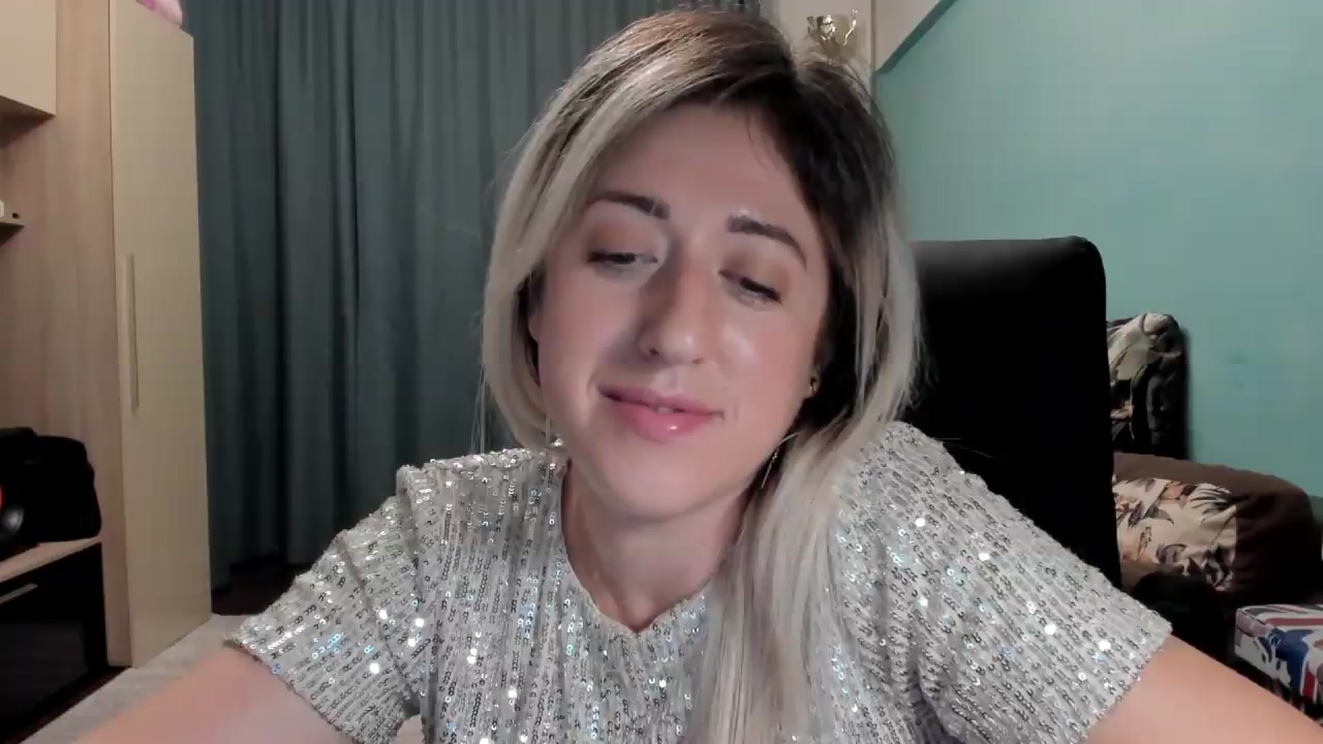 Gallery image thumbnail from SweetDelia_'s myfreecams stream on, 05/15/2026, 02:31 image 3 of 20