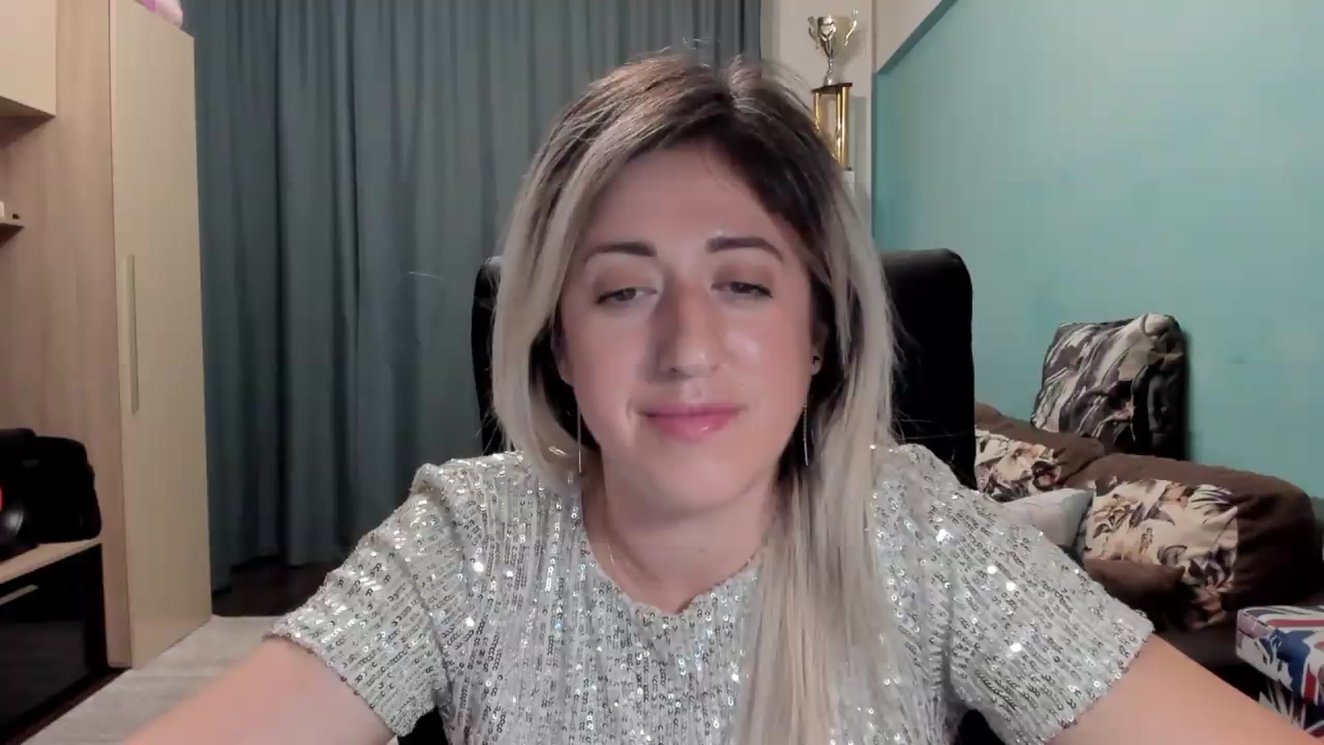 Gallery image thumbnail from SweetDelia_'s myfreecams stream on, 05/15/2026, 02:31 image 8 of 20