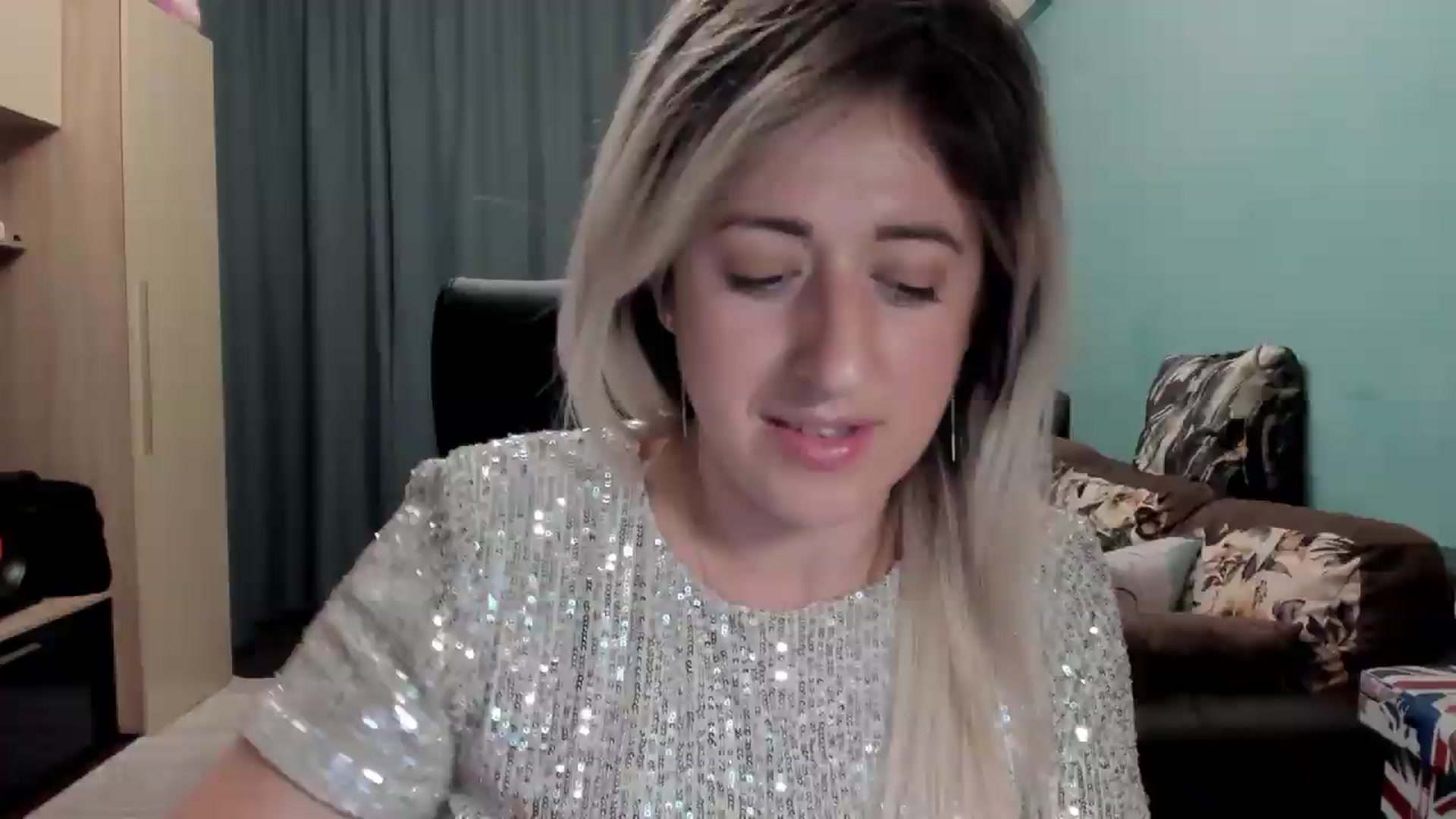 Gallery image thumbnail from SweetDelia_'s myfreecams stream on, 05/15/2026, 02:31 image 13 of 20