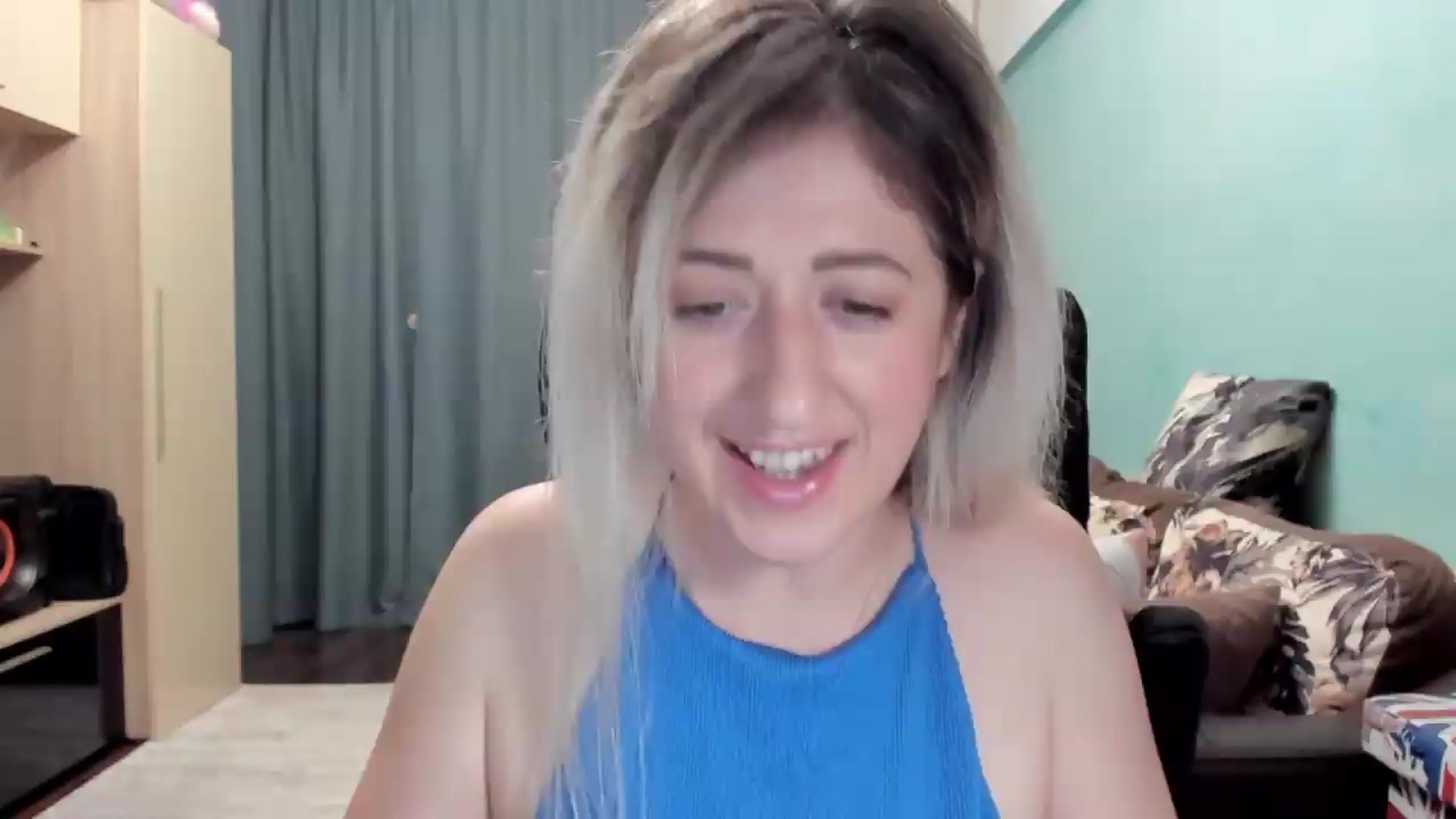 Gallery image thumbnail from SweetDelia_'s myfreecams stream on, 05/18/2026, 01:34 image 2 of 20