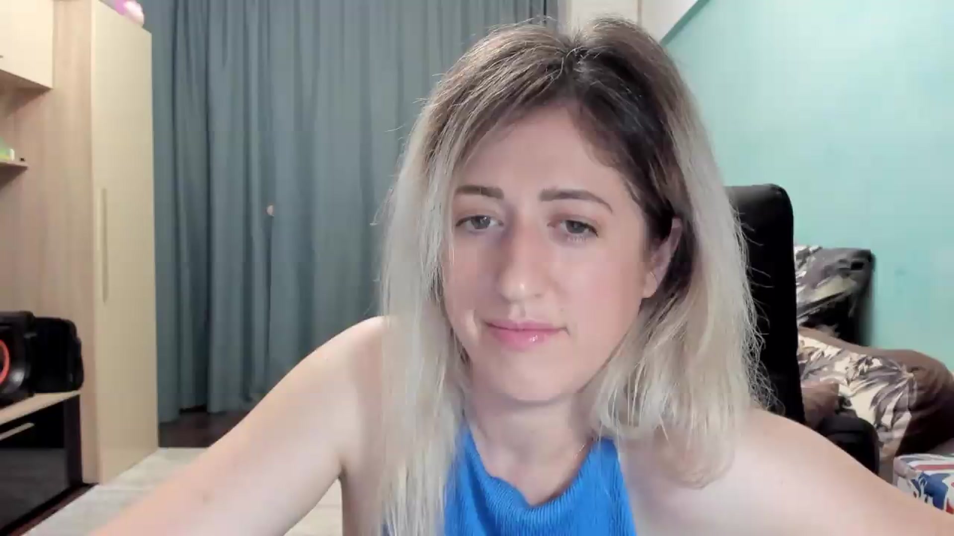 Gallery image thumbnail from SweetDelia_'s myfreecams stream on, 05/18/2026, 01:34 image 9 of 20