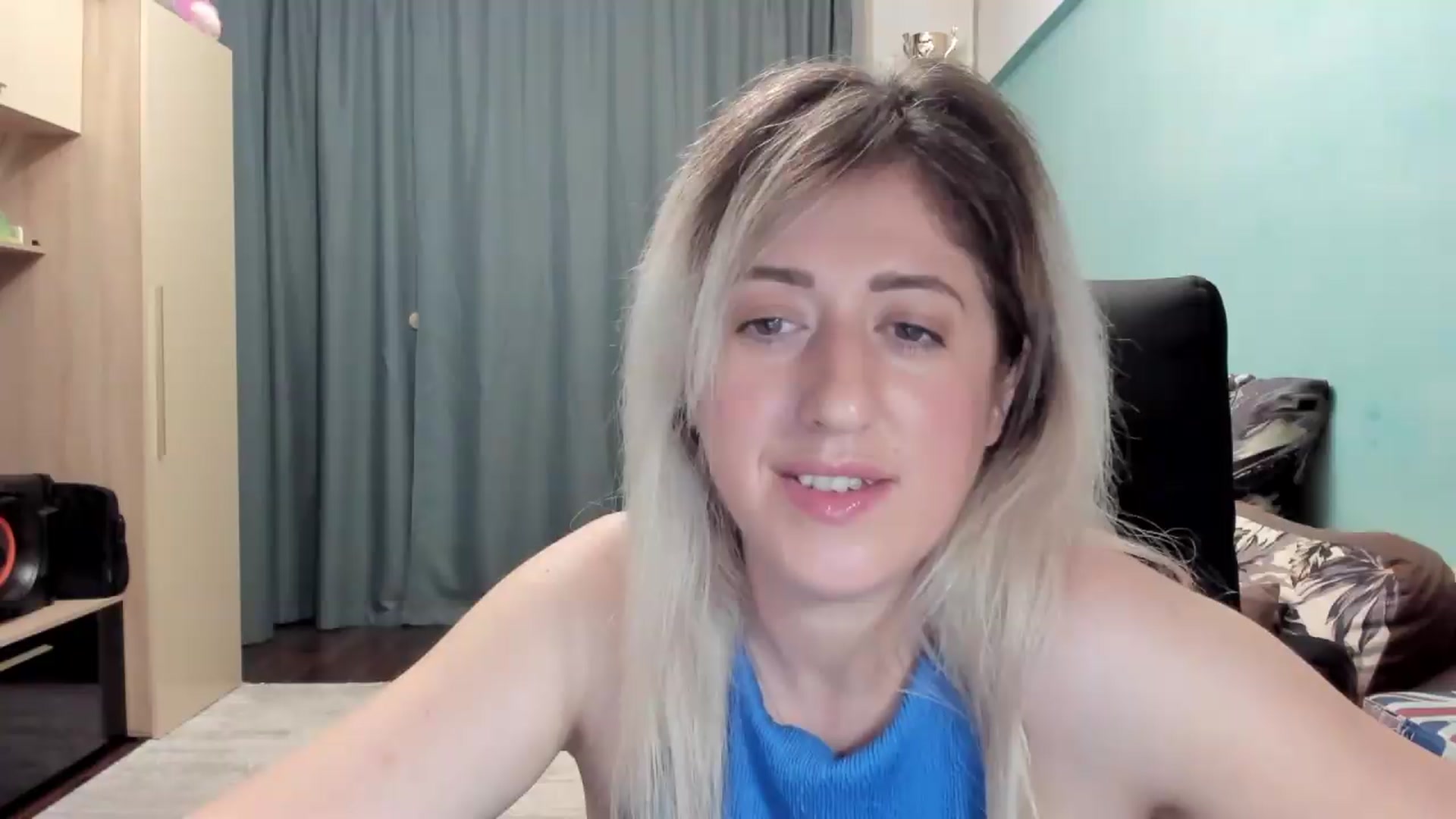 Gallery image thumbnail from SweetDelia_'s myfreecams stream on, 05/18/2026, 01:34 image 18 of 20