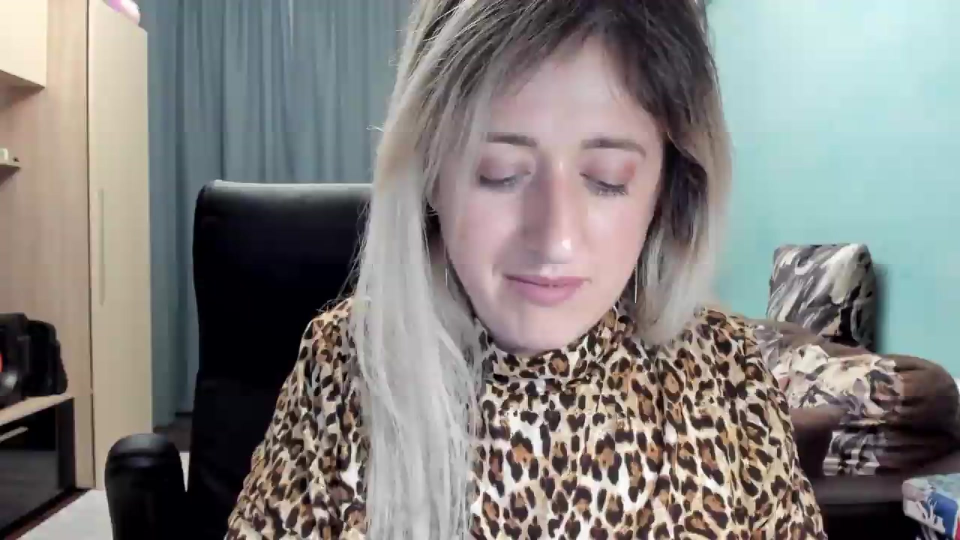 Gallery image thumbnail from SweetDelia_'s myfreecams stream on, 05/22/2026, 24:55 image 10 of 20