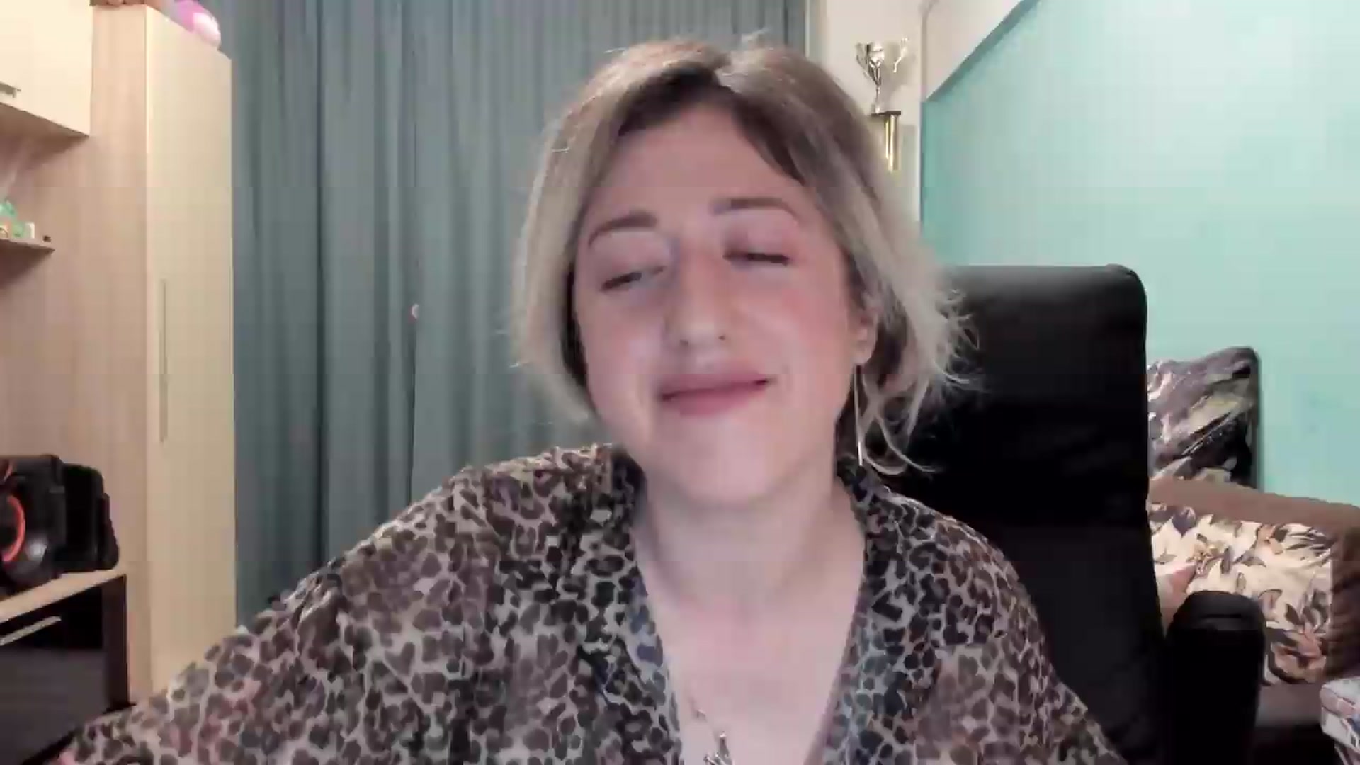 Gallery image thumbnail from SweetDelia_'s myfreecams stream on, 05/25/2026, 02:07 image 2 of 20