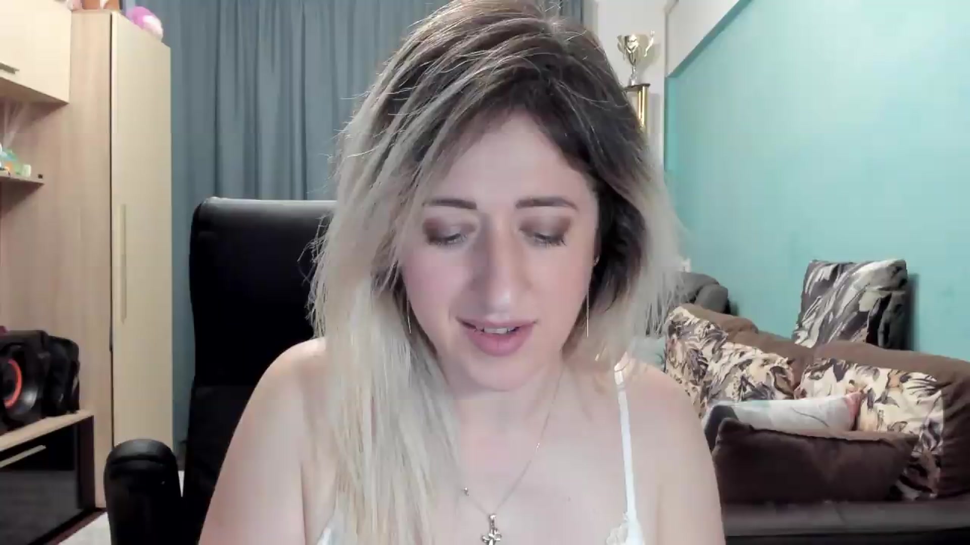 Gallery image thumbnail from SweetDelia_'s myfreecams stream on, 05/30/2026, 02:09 image 2 of 20